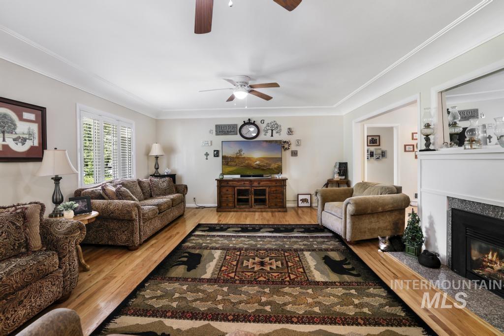 429 Buchanan St., Twin Falls, Idaho 83301, 5 Bedrooms, 3 Bathrooms, Residential For Sale, Price $535,000,MLS 98992143