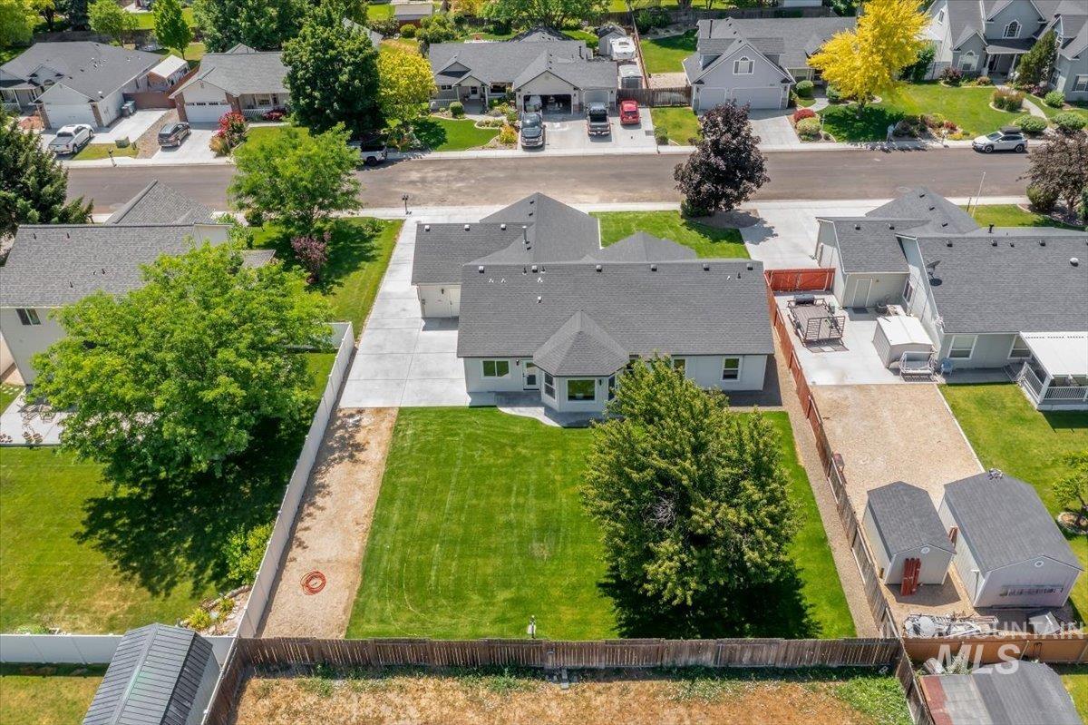 2800 Ohio Ave, Nampa, Idaho 83686, 3 Bedrooms, 2 Bathrooms, Residential For Sale, Price $489,900,MLS 98992149