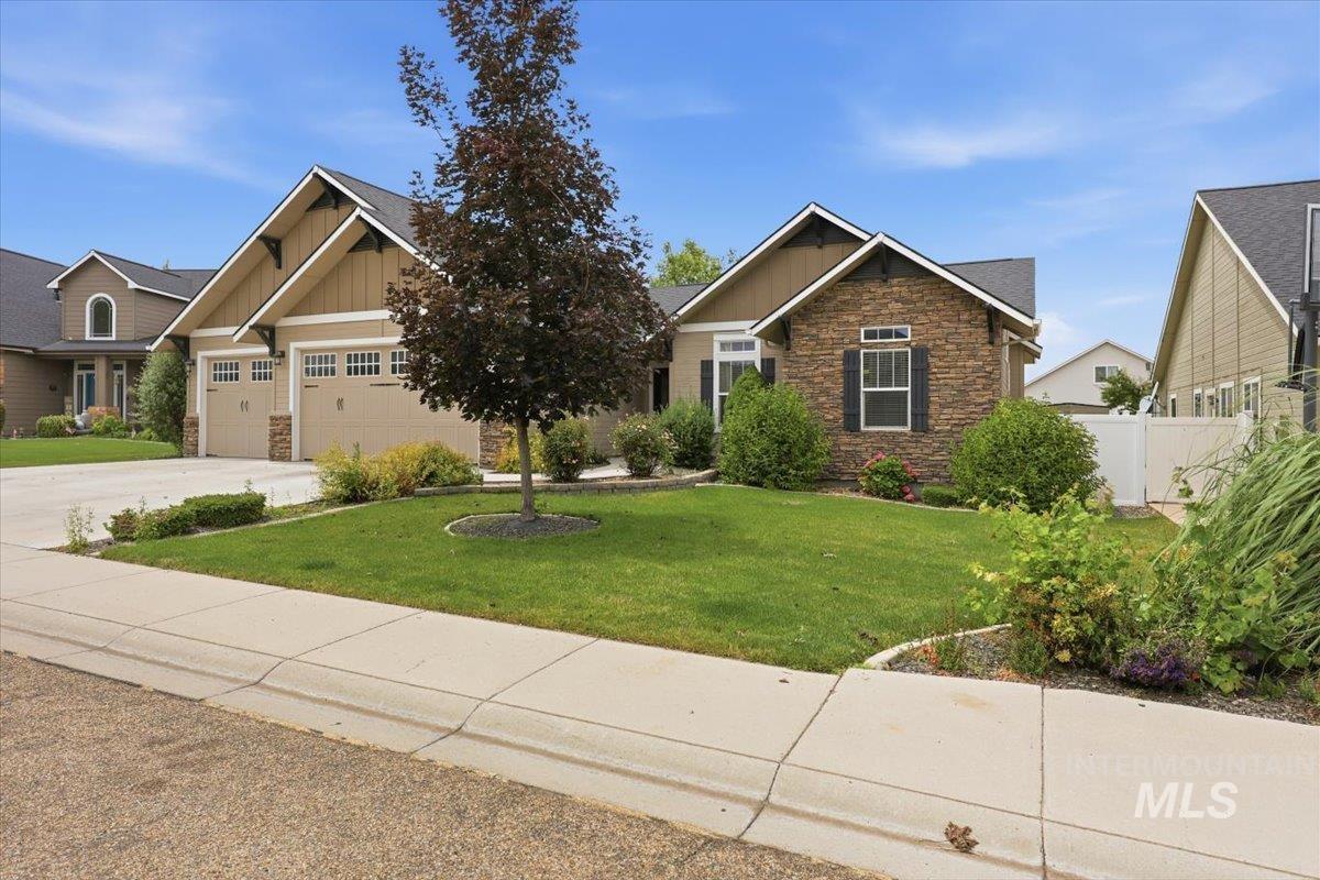 3524 Catalina Ave., Caldwell, Idaho 83605, 4 Bedrooms, 3 Bathrooms, Residential For Sale, Price $465,000,MLS 98992152