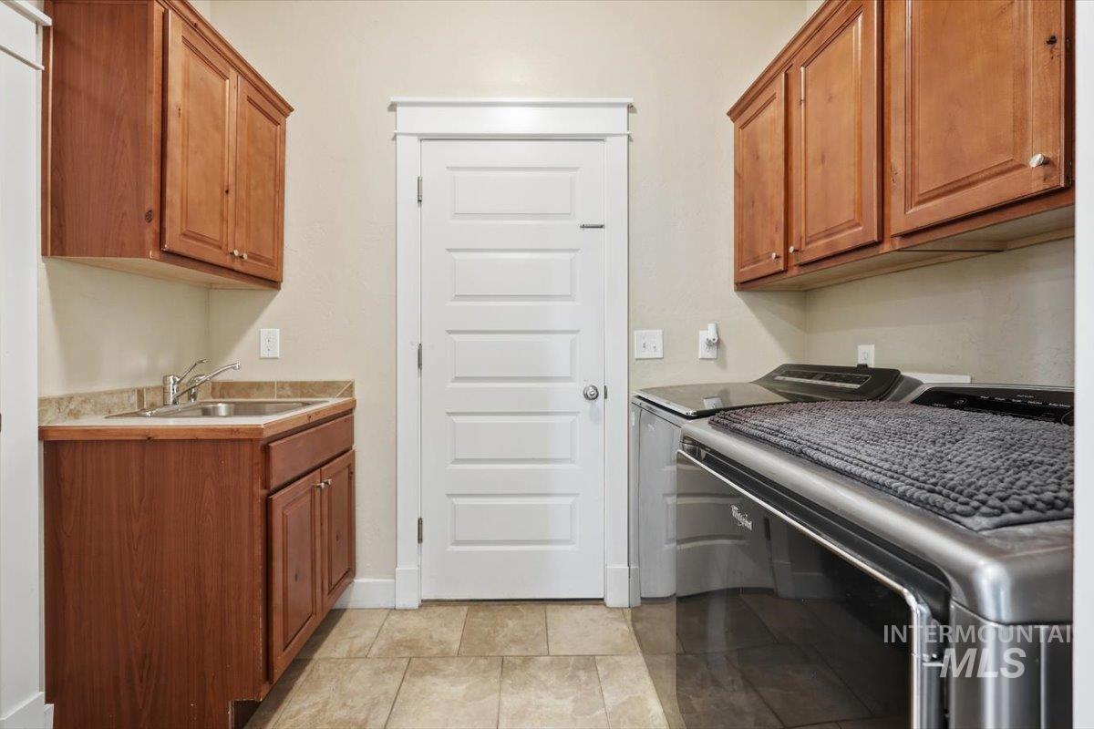 3524 Catalina Ave., Caldwell, Idaho 83605, 4 Bedrooms, 3 Bathrooms, Residential For Sale, Price $465,000,MLS 98992152
