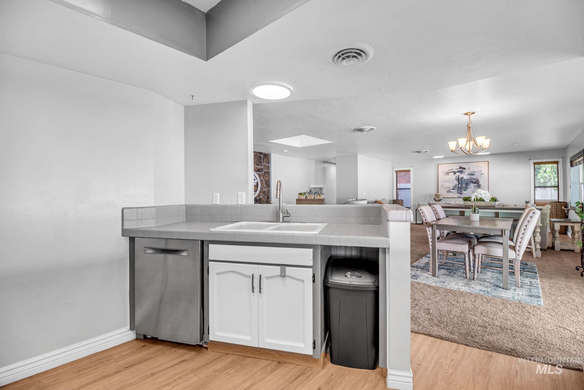 790 Academic Dr., Twin Falls, Idaho 83301, 3 Bedrooms, 2 Bathrooms, Residential For Sale, Price $418,500, 98992155