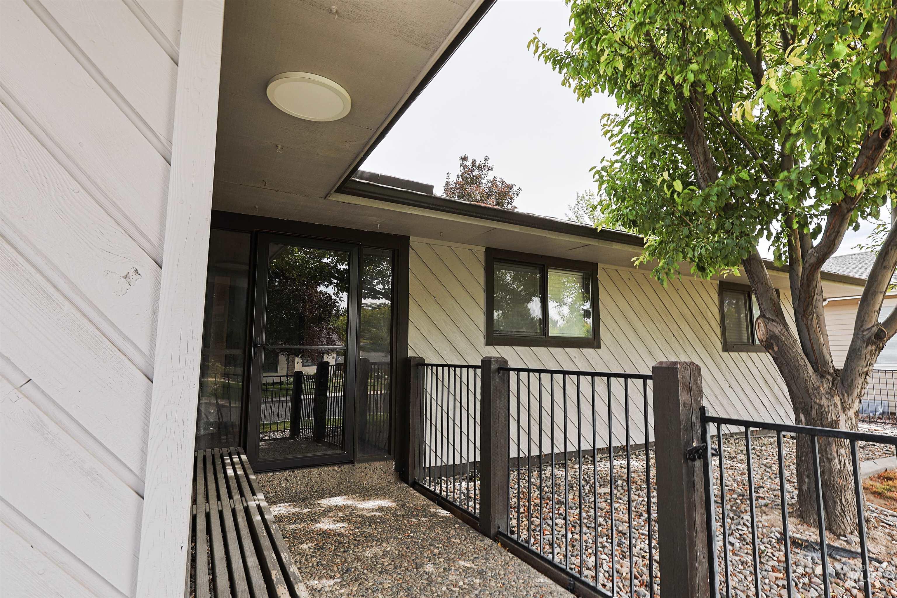 790 Academic Dr., Twin Falls, Idaho 83301, 3 Bedrooms, 2 Bathrooms, Residential For Sale, Price $429,900,MLS 98992155