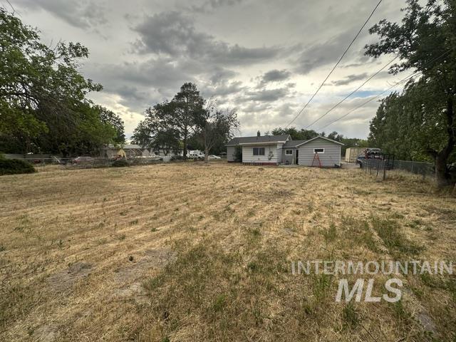 1301 Ridge Ave, Pocatello, Idaho 83201, 2 Bedrooms, 1 Bathroom, Residential For Sale, Price $309,900,MLS 98992156