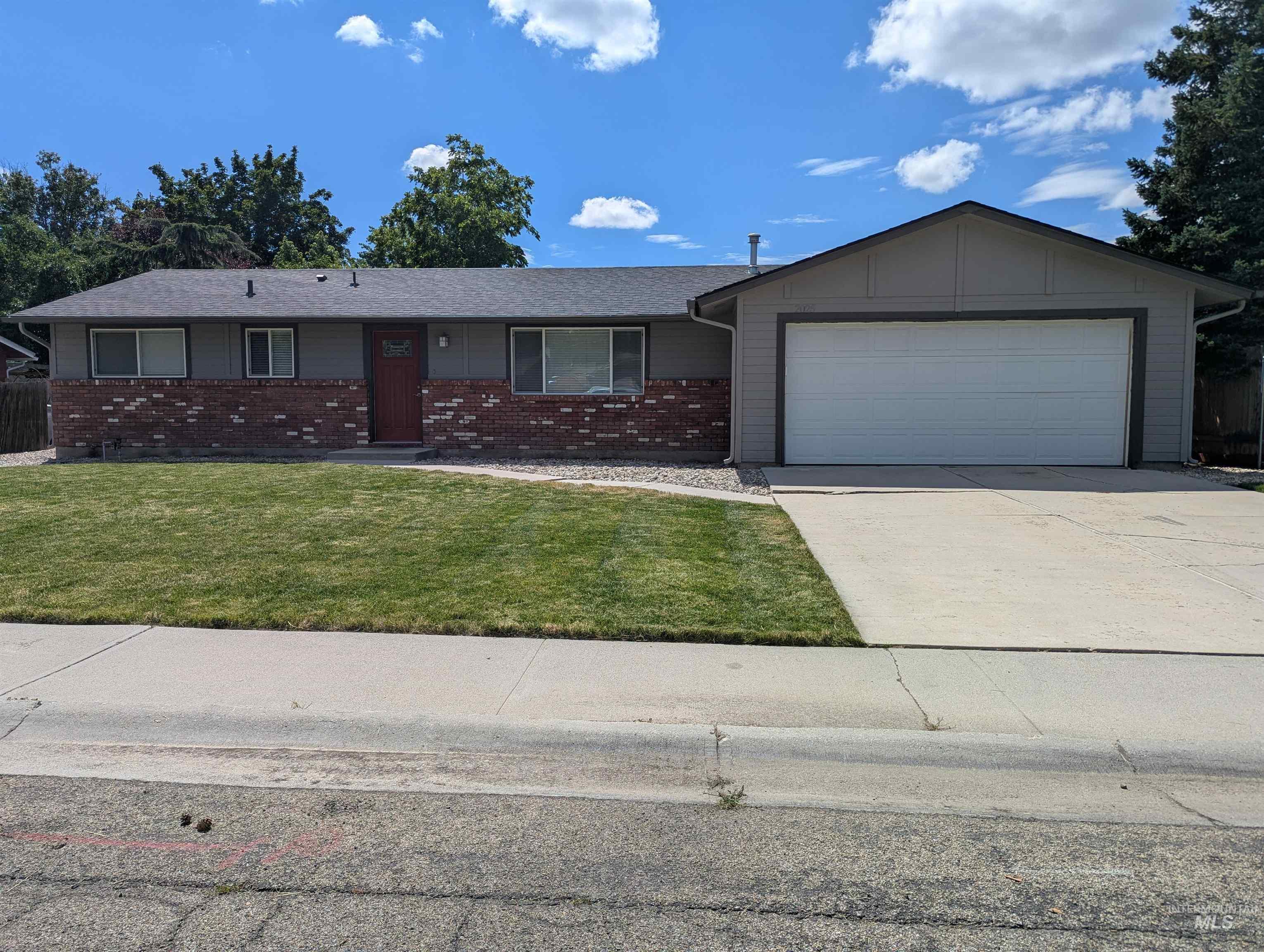 2025 Workland, Boise, Idaho 83704, 3 Bedrooms, 1.5 Bathrooms, Rental For Rent, Price $2,150,MLS 98992160