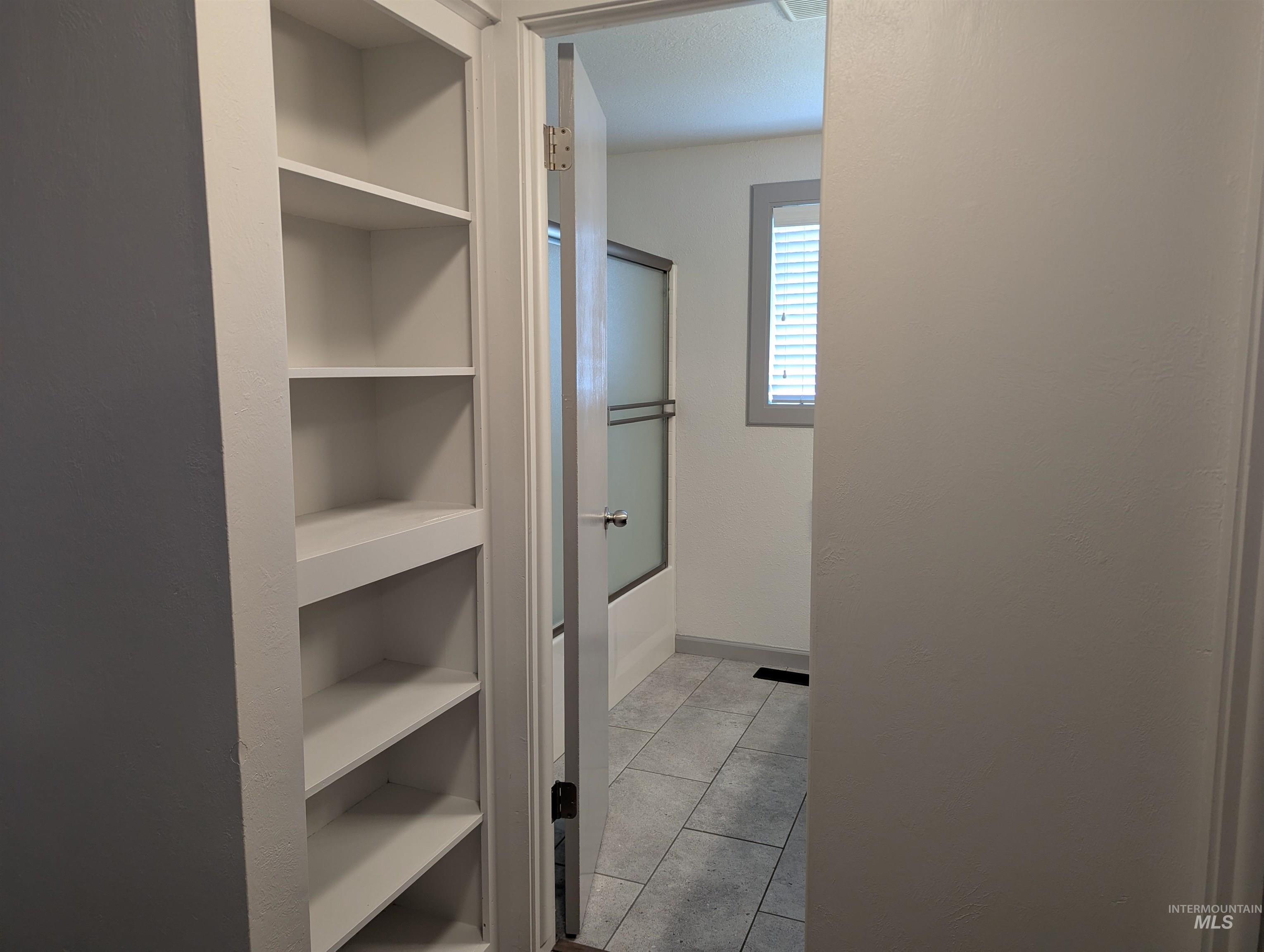 2025 Workland, Boise, Idaho 83704, 3 Bedrooms, 1.5 Bathrooms, Rental For Rent, Price $2,150,MLS 98992160