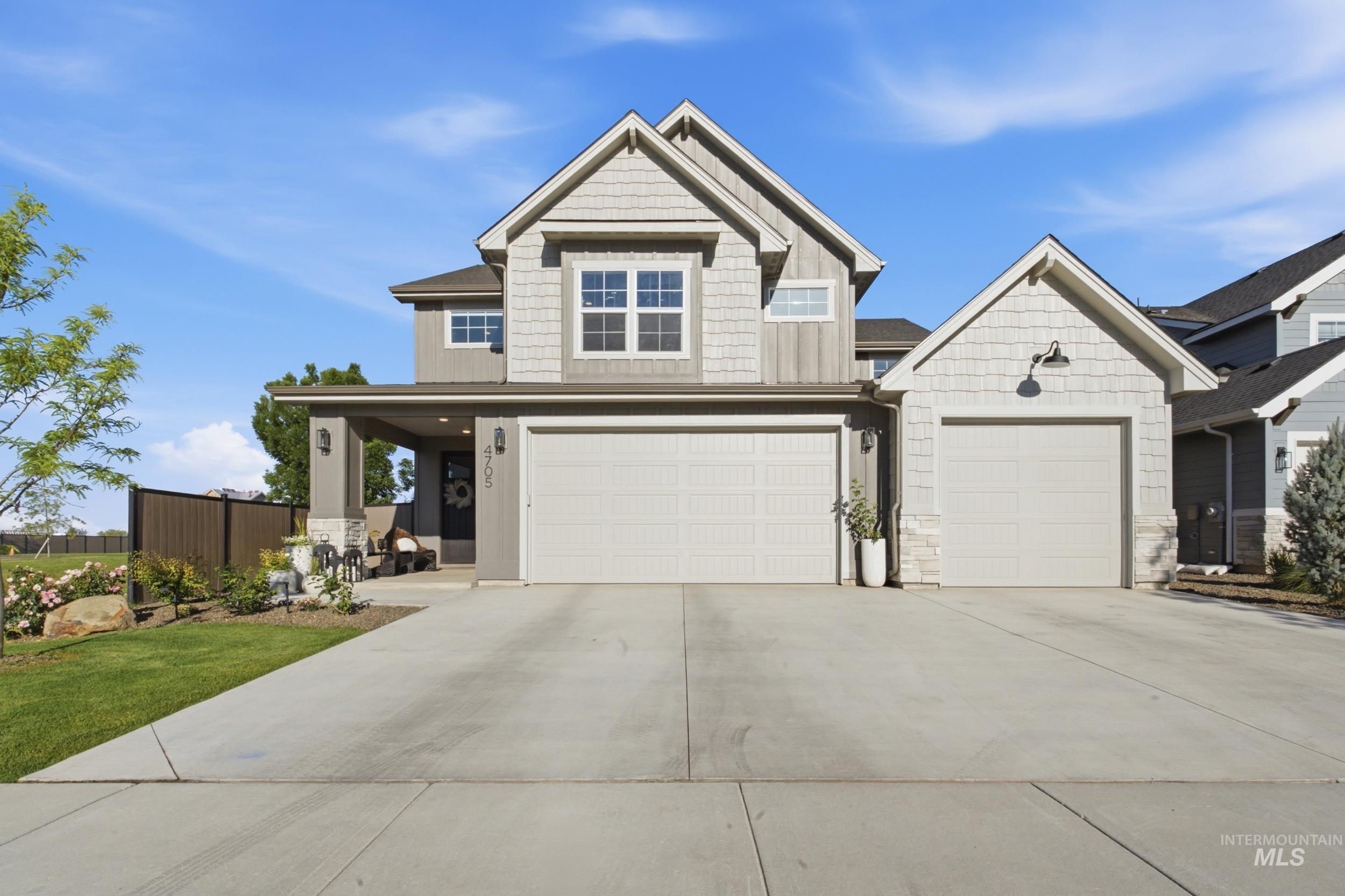 4705 N Pale Creek Ave, Meridian, Idaho 83646, 4 Bedrooms, 2.5 Bathrooms, Residential For Sale, Price $819,900,MLS 98992163