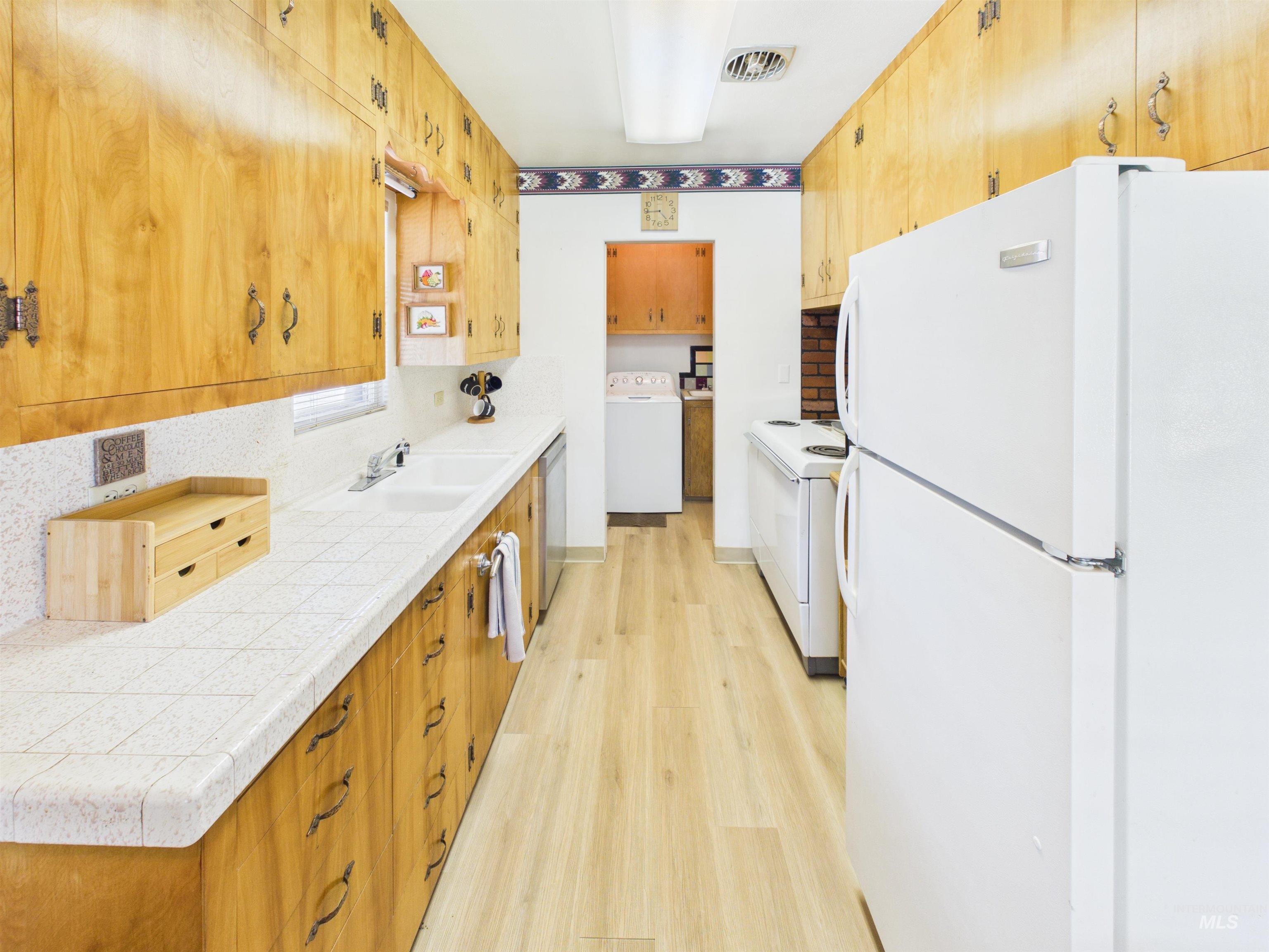 1826 Occidental Ave, Burley, Idaho 83318, 3 Bedrooms, 1.5 Bathrooms, Residential For Sale, Price $265,000,MLS 98992164