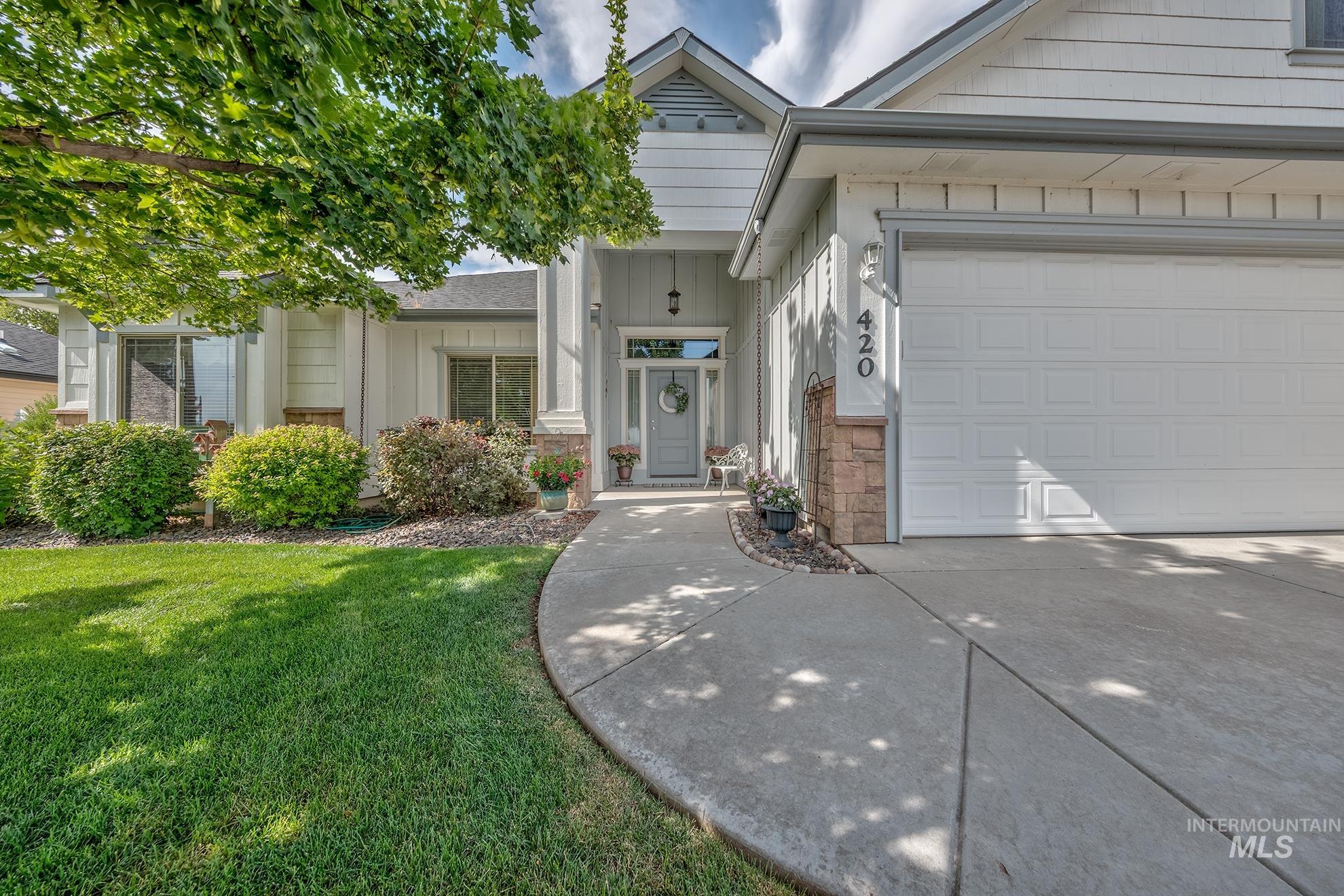 420 W Indianhead, Weiser, Idaho 83672, 3 Bedrooms, 2 Bathrooms, Residential For Sale, Price $497,000,MLS 98992168