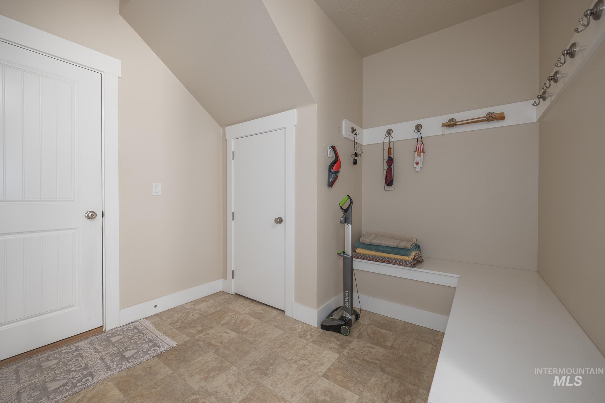 420 W Indianhead, Weiser, Idaho 83672, 3 Bedrooms, 2 Bathrooms, Residential For Sale, Price $497,000,MLS 98992168