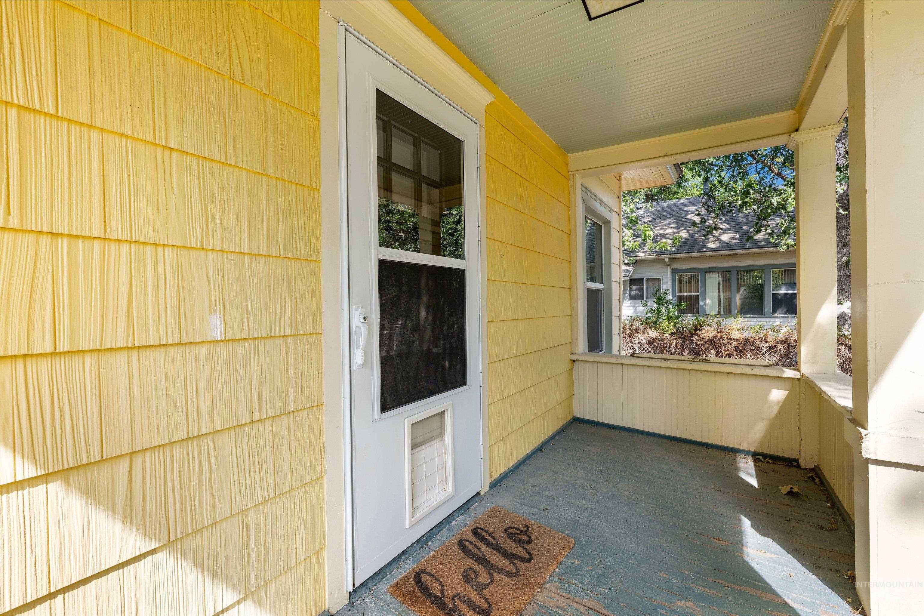 1805 3rd Street S, Nampa, Idaho 83651-8, 2 Bedrooms, 1 Bathroom, Residential For Sale, Price $299,900,MLS 98992169