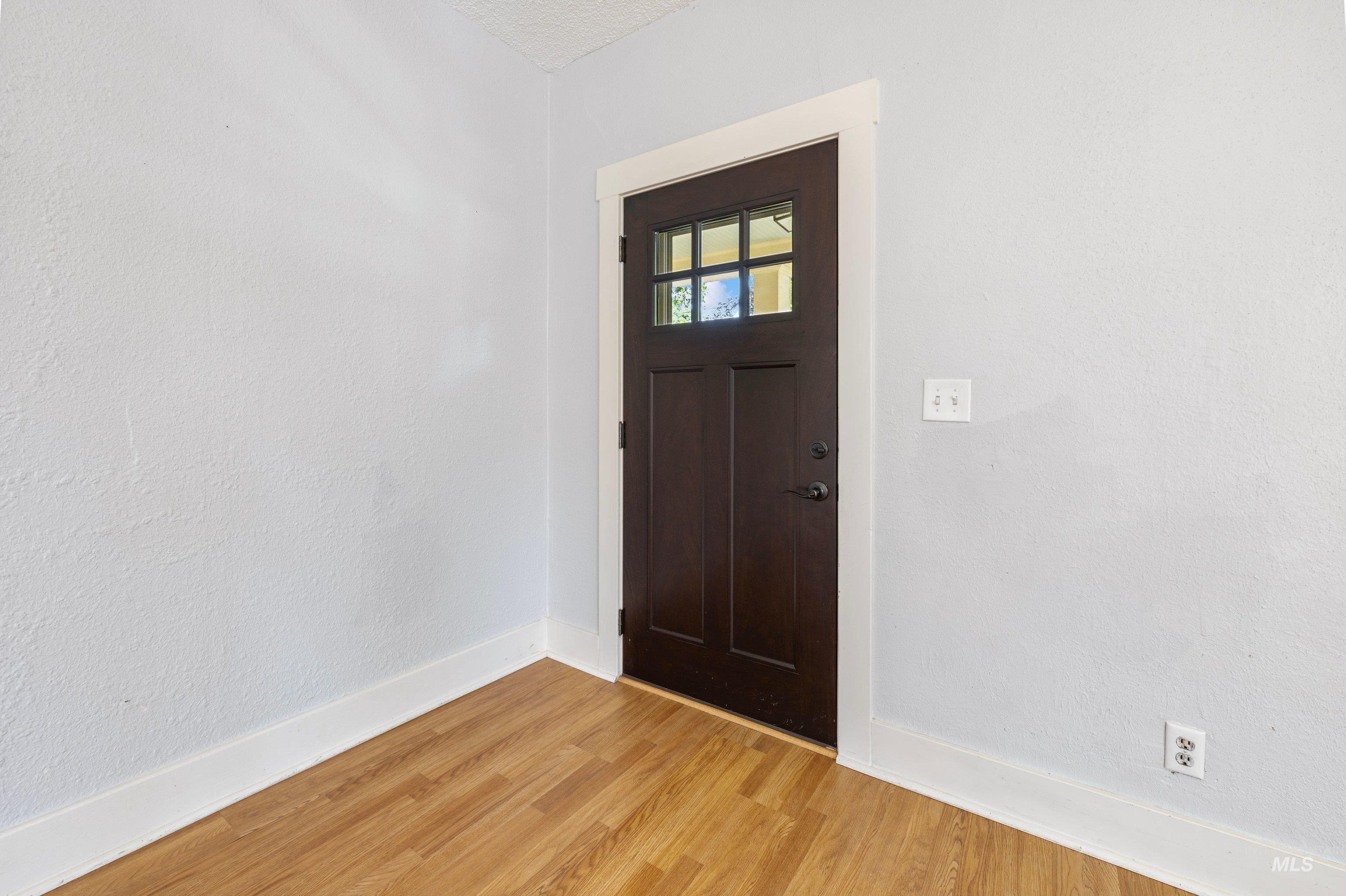 1805 3rd Street S, Nampa, Idaho 83651-8, 2 Bedrooms, 1 Bathroom, Residential For Sale, Price $299,900,MLS 98992169