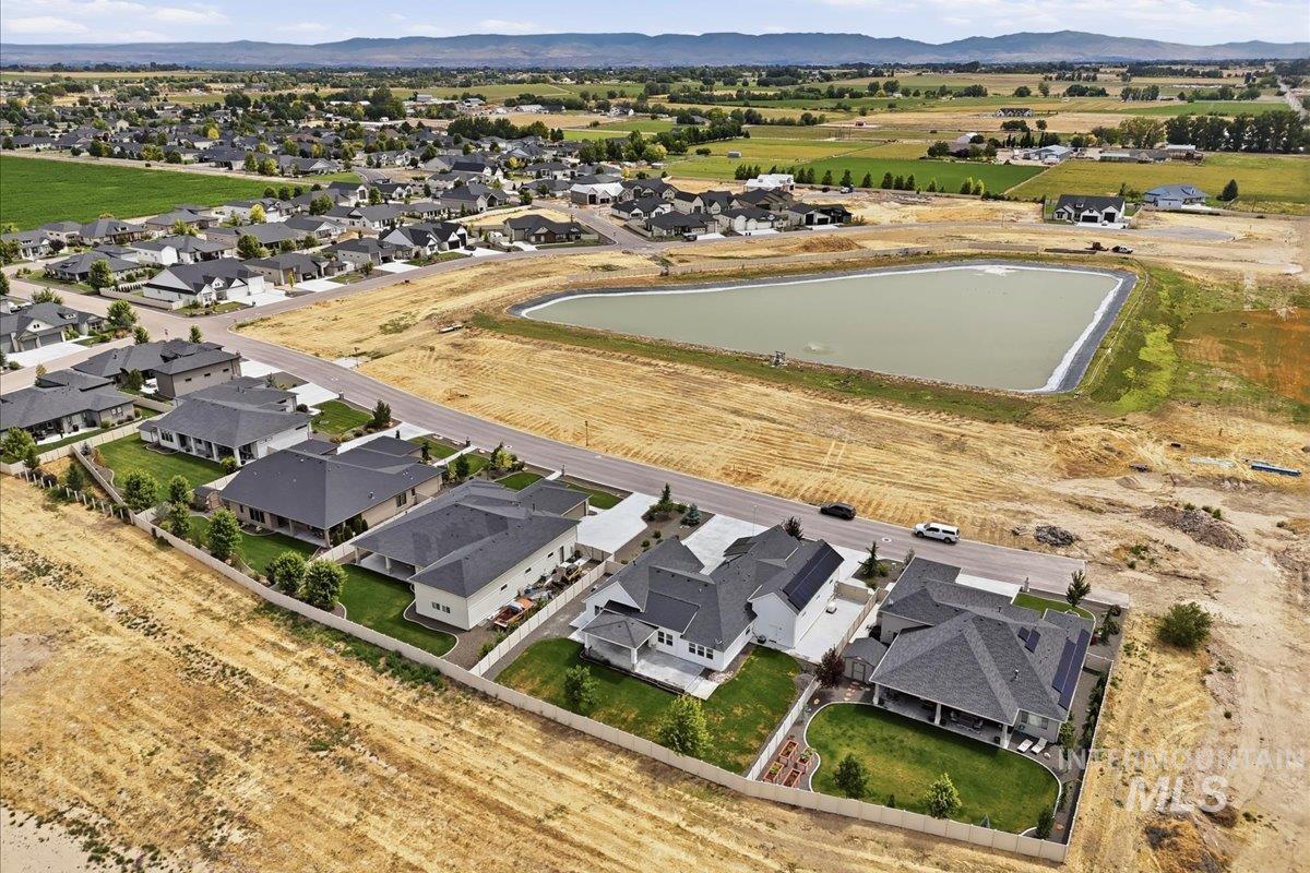 723 S Bristol Ln, Nampa, Idaho 83687, 3 Bedrooms, 2.5 Bathrooms, Residential For Sale, Price $875,000,MLS 98992170