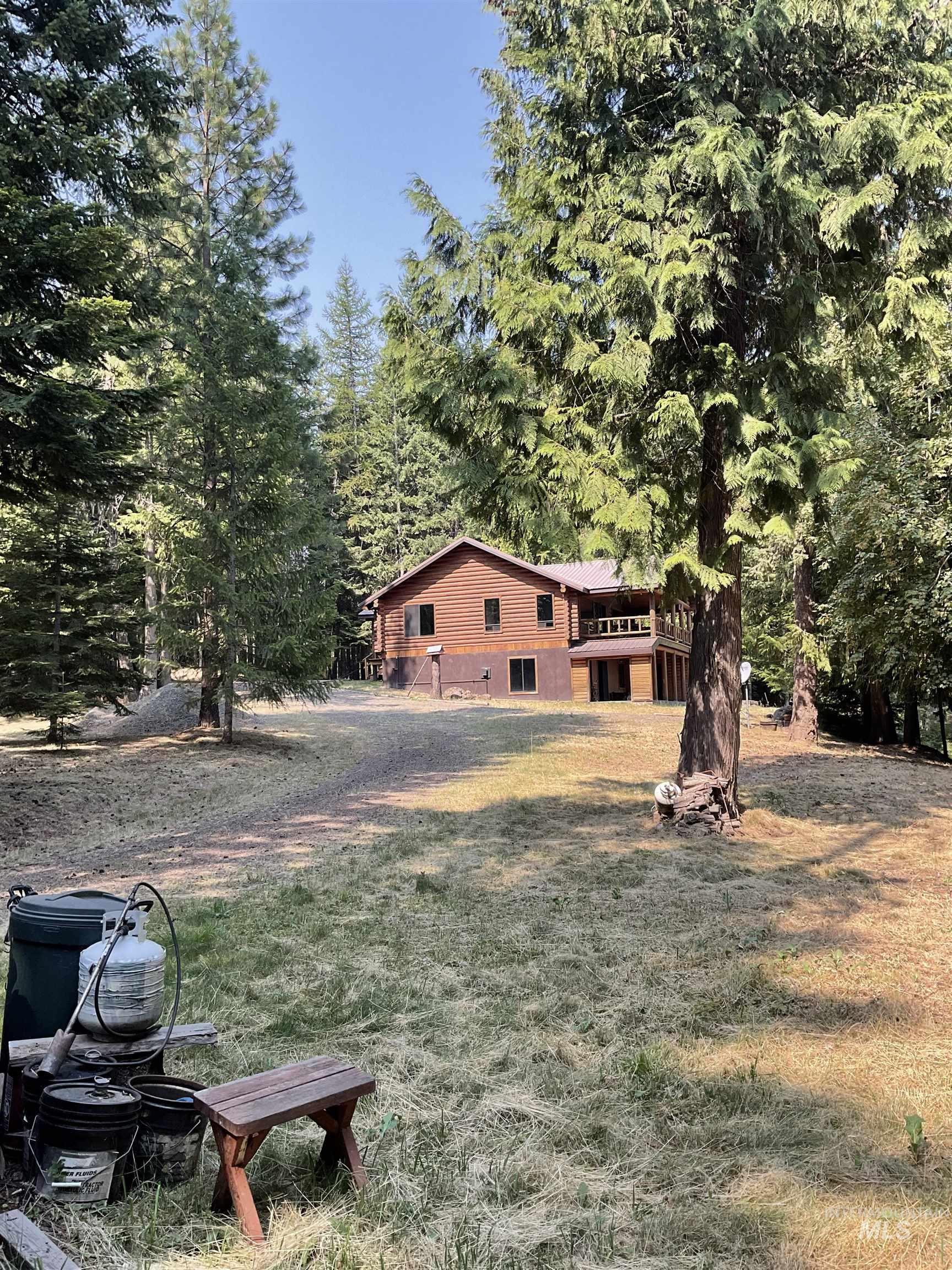 6125 Freeman Creek Rd, Lenore, Idaho 83541, 3 Bedrooms, 2.5 Bathrooms, Residential For Sale, Price $739,000,MLS 98992171