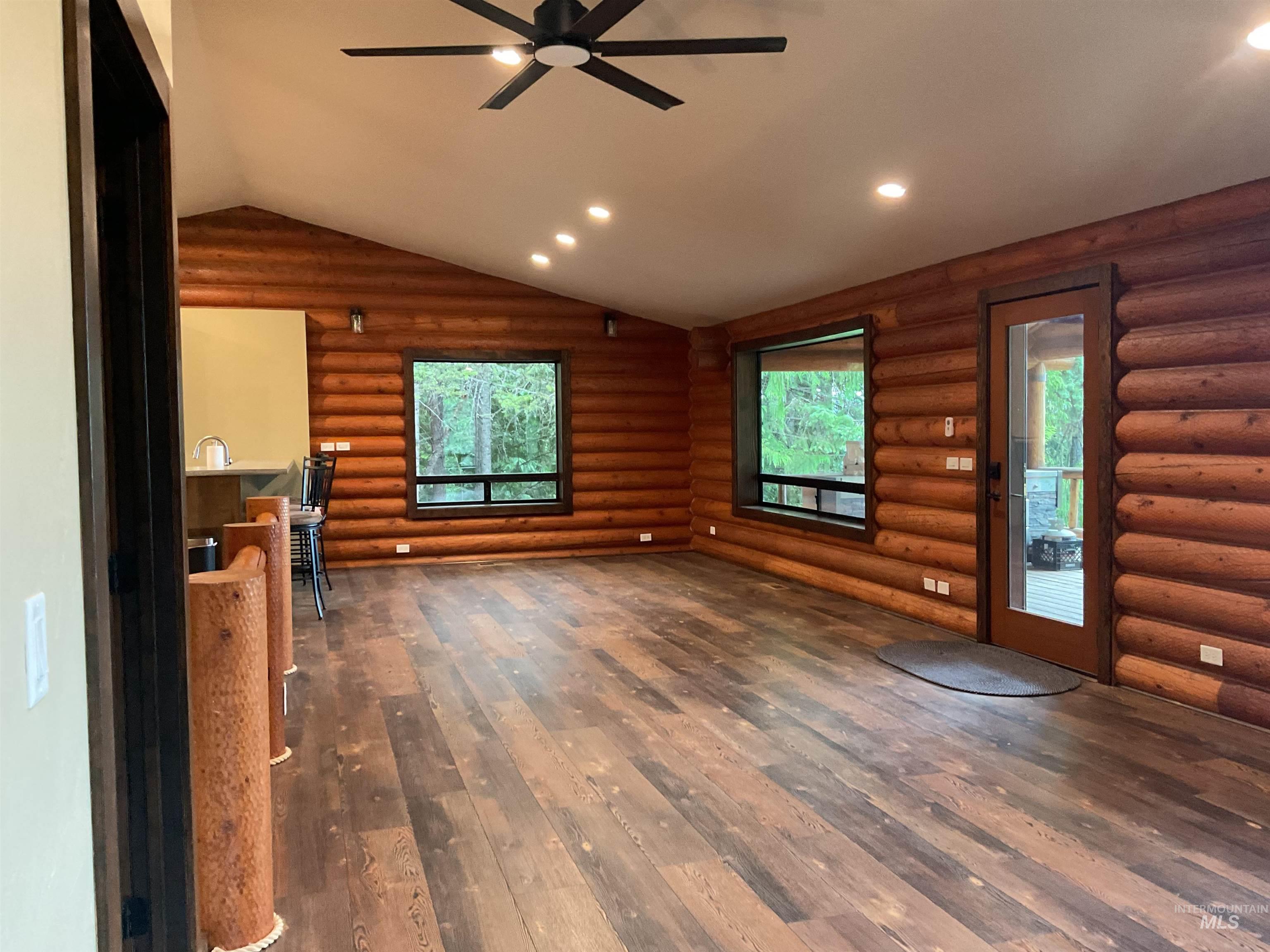 6125 Freeman Creek Rd, Lenore, Idaho 83541, 3 Bedrooms, 2.5 Bathrooms, Residential For Sale, Price $739,000,MLS 98992171