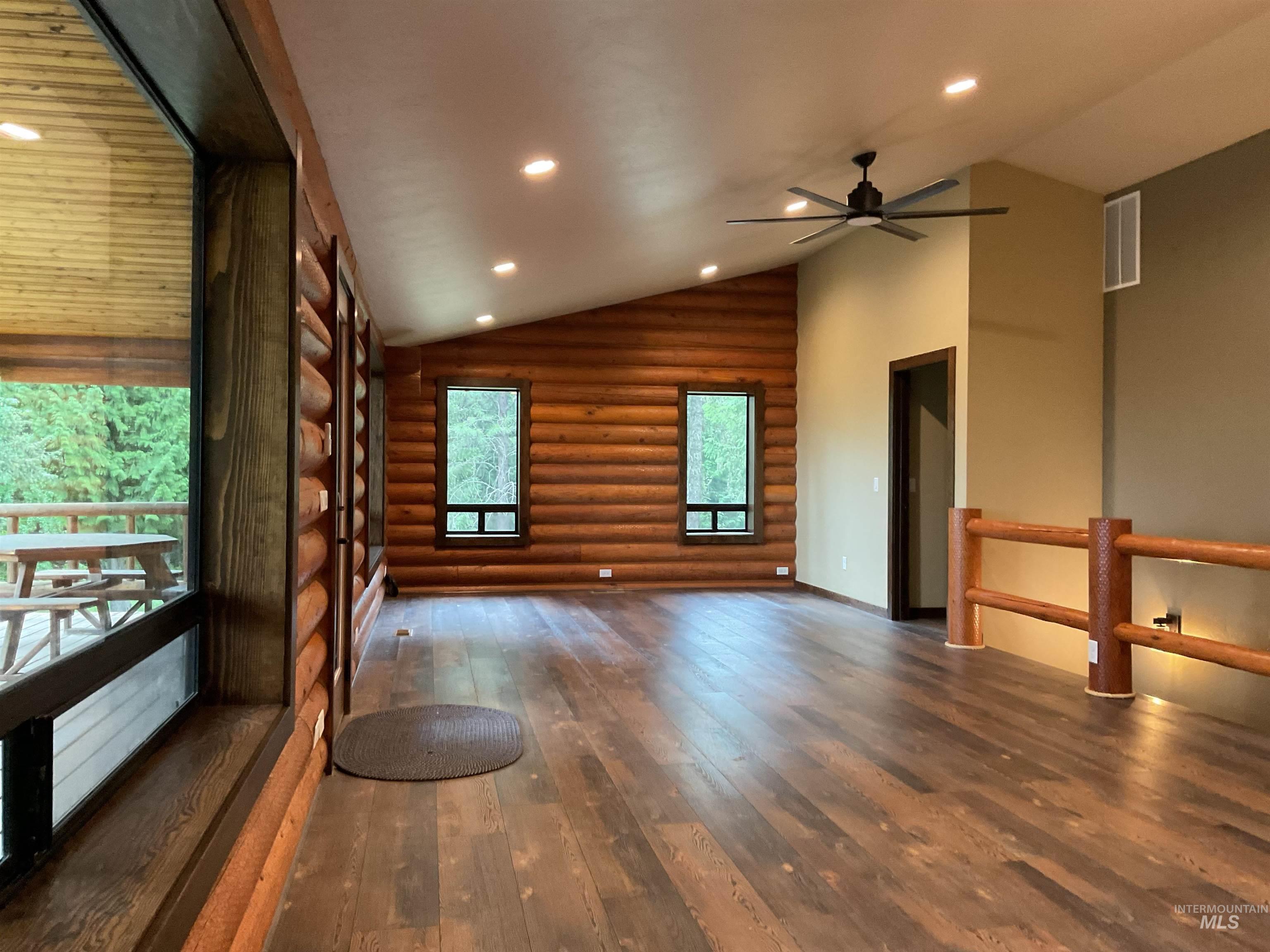 6125 Freeman Creek Rd, Lenore, Idaho 83541, 3 Bedrooms, 2.5 Bathrooms, Residential For Sale, Price $739,000,MLS 98992171