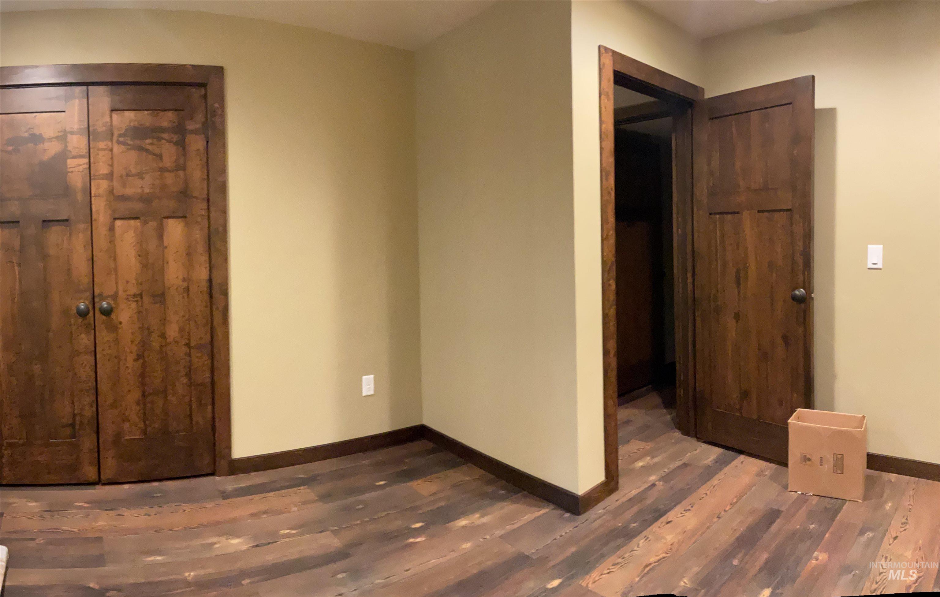 6125 Freeman Creek Rd, Lenore, Idaho 83541, 3 Bedrooms, 2.5 Bathrooms, Residential For Sale, Price $739,000,MLS 98992171