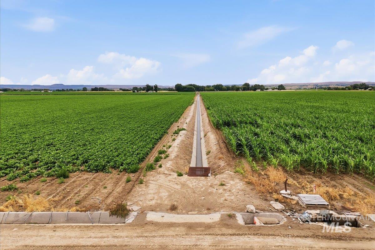 TBD Apple Valley Rd, Parma, Idaho 83660, Land For Sale, Price $4,630,622, 98992172