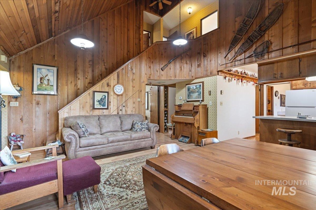 227 Manard Ave, Fairfield, Idaho 83327, 4 Bedrooms, 2 Bathrooms, Residential For Sale, Price $650,000,MLS 98992182