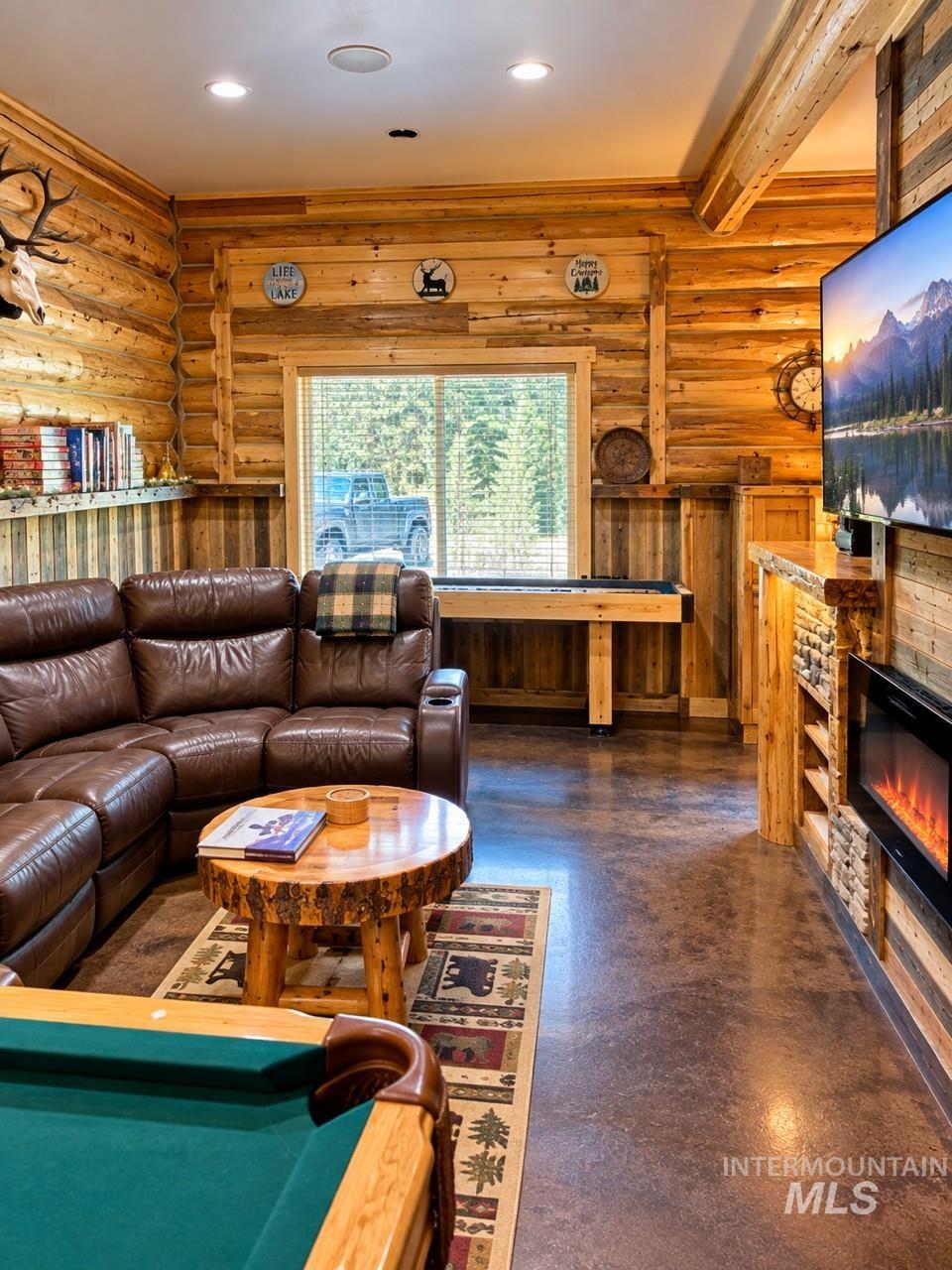 1413 Stone Ln, McCall, Idaho 83611, 2 Bedrooms, 2 Bathrooms, Residential For Sale, Price $699,900, 98992184