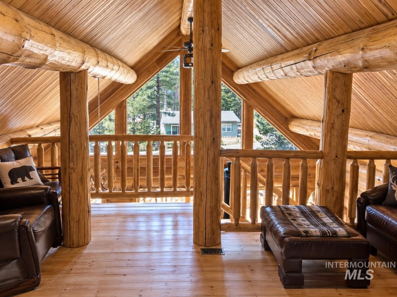 1413 Stone Ln, McCall, Idaho 83611, 2 Bedrooms, 2 Bathrooms, Residential For Sale, Price $699,900, 98992184