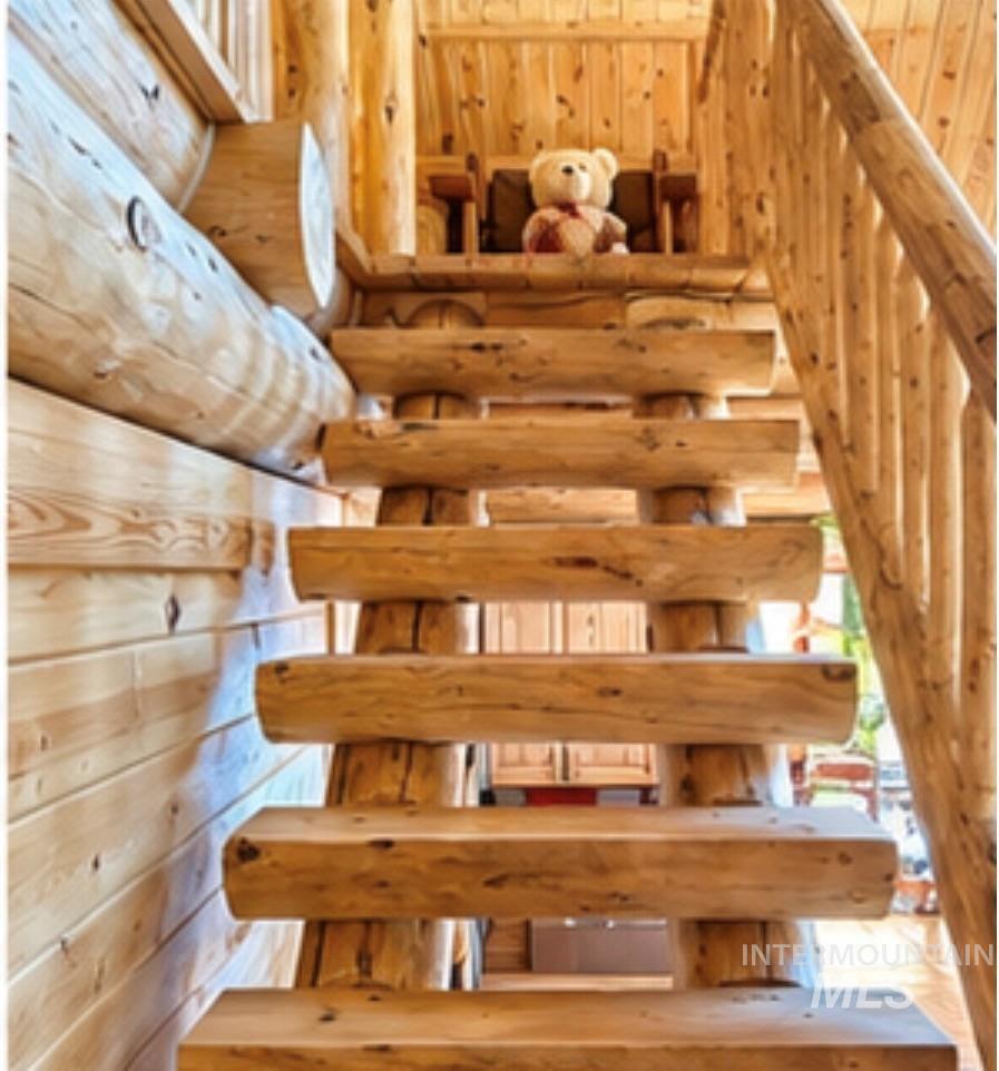 1413 Stone Ln, McCall, Idaho 83611, 2 Bedrooms, 2 Bathrooms, Residential For Sale, Price $699,900, 98992184