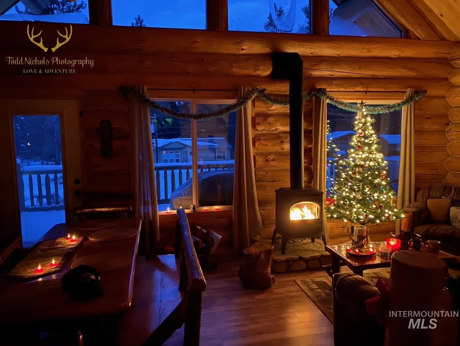 1413 Stone Ln, McCall, Idaho 83611, 2 Bedrooms, 2 Bathrooms, Residential For Sale, Price $699,900, 98992184