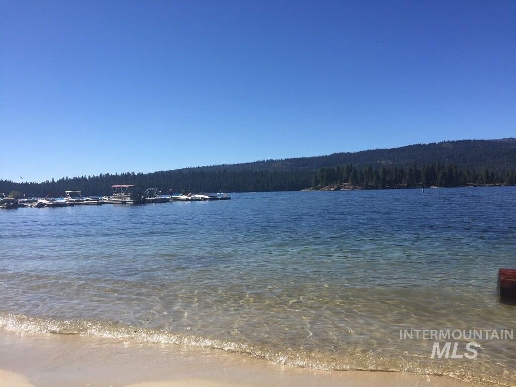 1413 Stone Ln, McCall, Idaho 83611, 2 Bedrooms, 2 Bathrooms, Residential For Sale, Price $699,900, 98992184