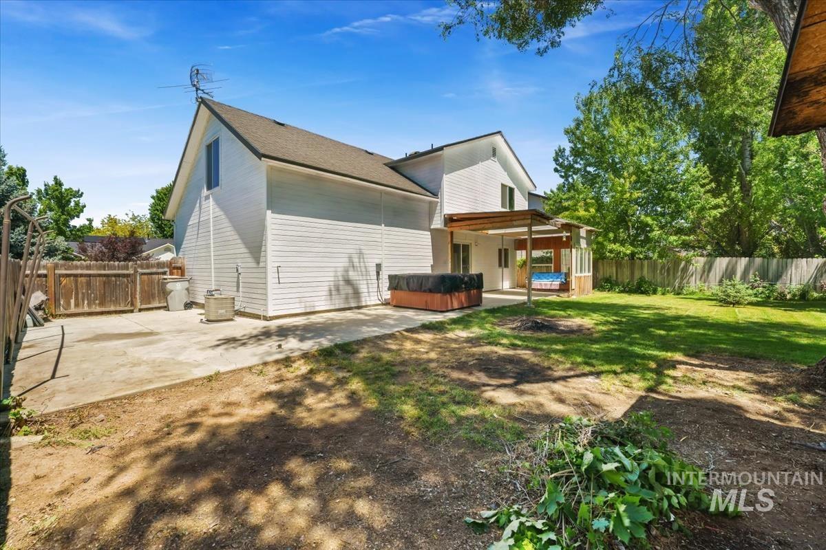 6417 E Brimley Drive, Nampa, Idaho 83687, 4 Bedrooms, 2.5 Bathrooms, Residential For Sale, Price $450,000,MLS 98992188