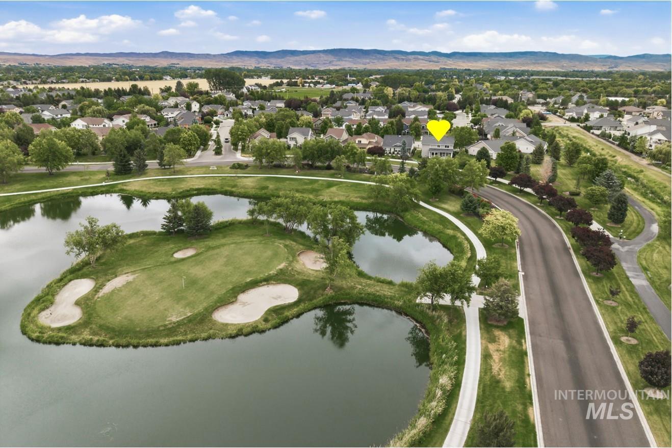 1231 N Seven Golds Ave, Eagle, Idaho 83616, 4 Bedrooms, 2.5 Bathrooms, Residential For Sale, Price $574,990,MLS 98992189