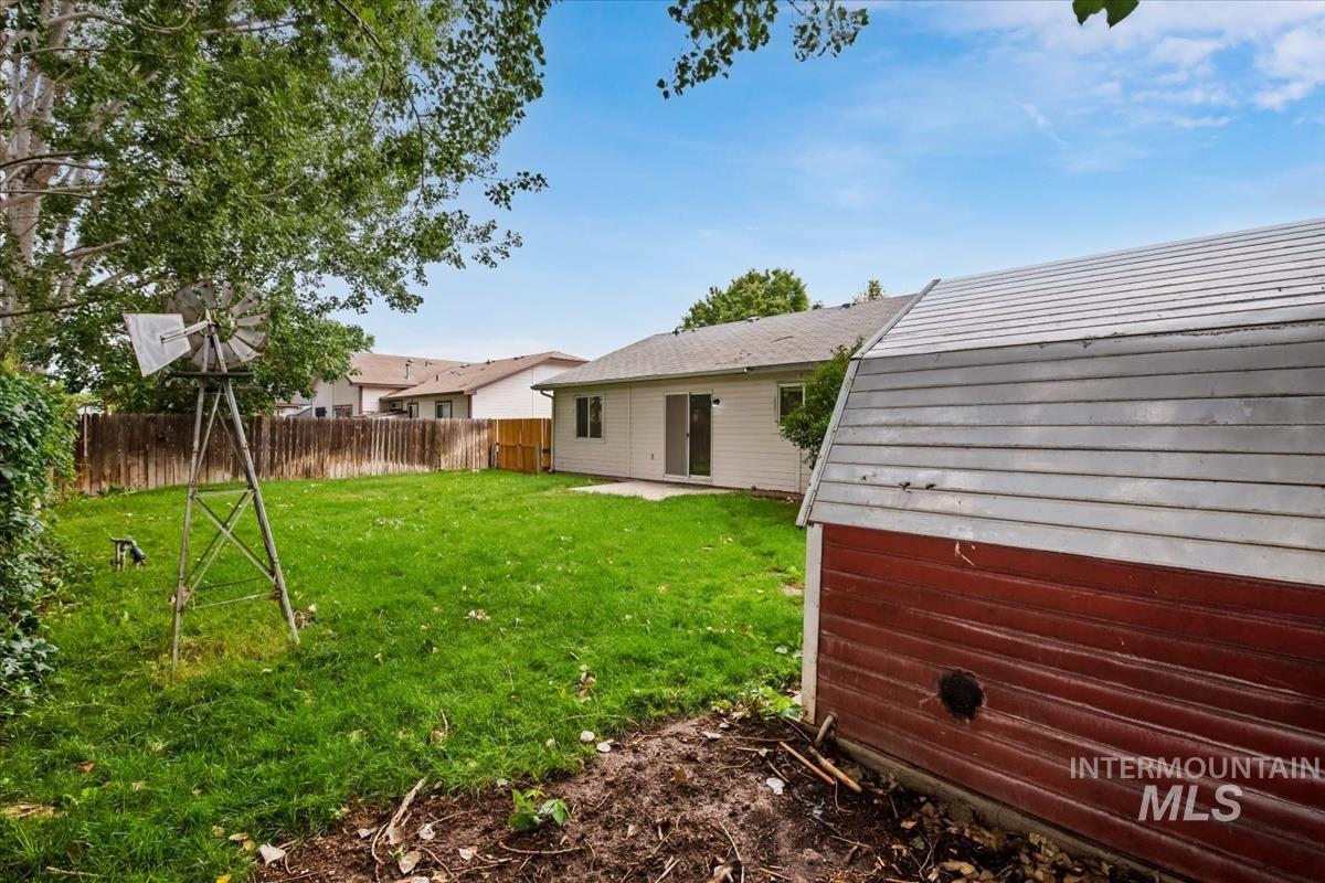 609 Purple Sage, Nampa, Idaho 83651, 3 Bedrooms, 2 Bathrooms, Residential For Sale, Price $349,900,MLS 98992190