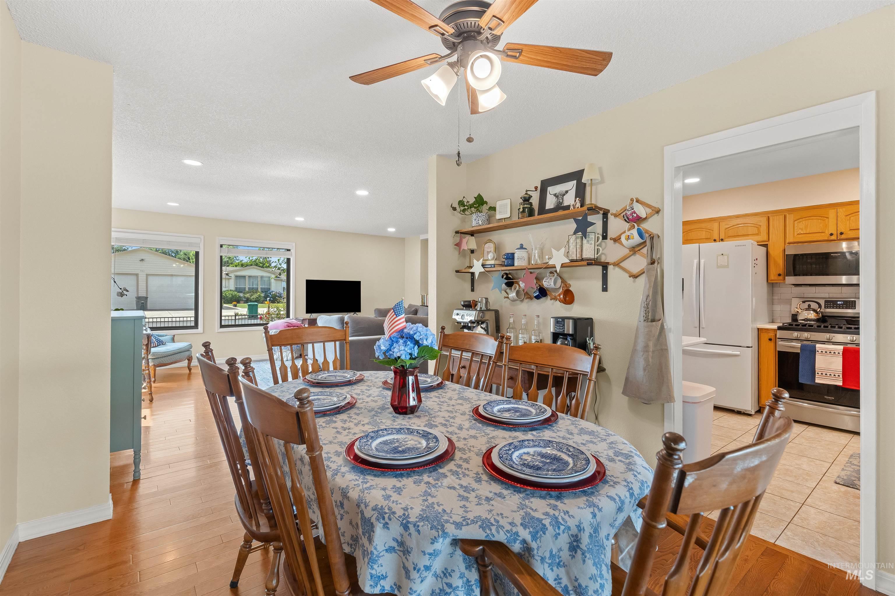 905 Stewart Ave, Lewiston, Idaho 83501, 5 Bedrooms, 2 Bathrooms, Residential For Sale, Price $550,000, 98992200