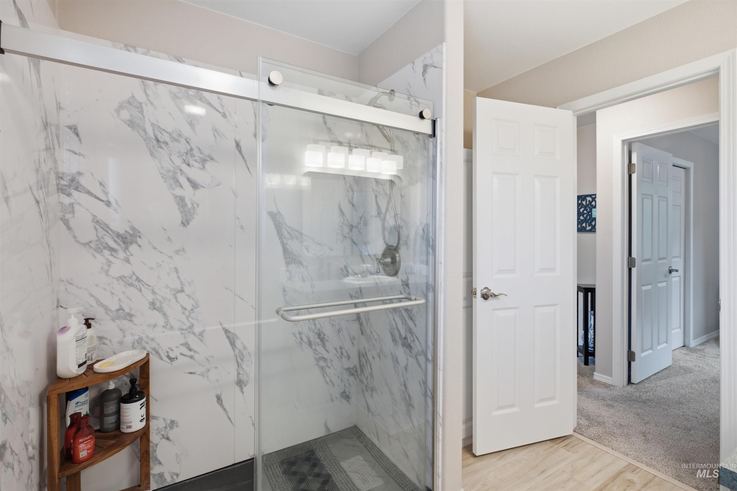 525 Northwood, Moscow, Idaho 83843, 3 Bedrooms, 1.5 Bathrooms, Residential Income For Sale, Price $559,000,MLS 98992201