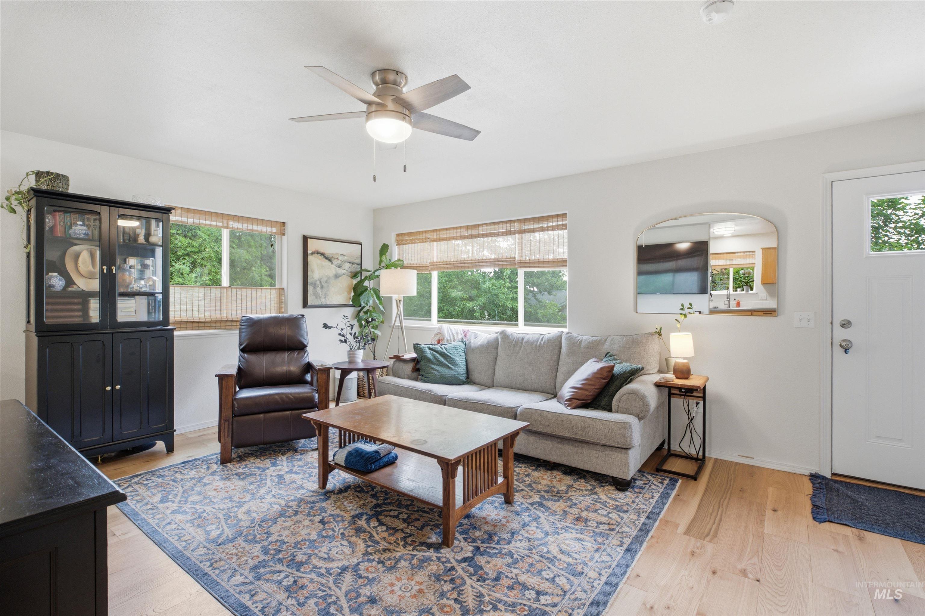 525 Northwood, Moscow, Idaho 83843, 3 Bedrooms, 1.5 Bathrooms, Residential Income For Sale, Price $559,000,MLS 98992201