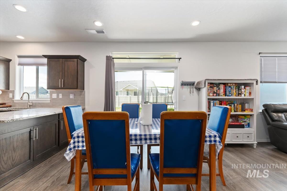 4718 Great Falls Ave, Caldwell, Idaho 83607, 5 Bedrooms, 3 Bathrooms, Residential For Sale, Price $470,000, 98992213