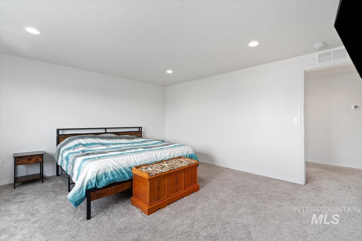 4718 Great Falls Ave, Caldwell, Idaho 83607, 5 Bedrooms, 3 Bathrooms, Residential For Sale, Price $470,000, 98992213