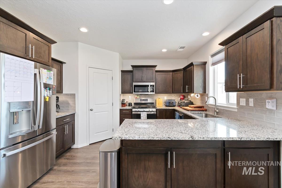 4718 Great Falls Ave, Caldwell, Idaho 83607, 5 Bedrooms, 3 Bathrooms, Residential For Sale, Price $470,000, 98992213