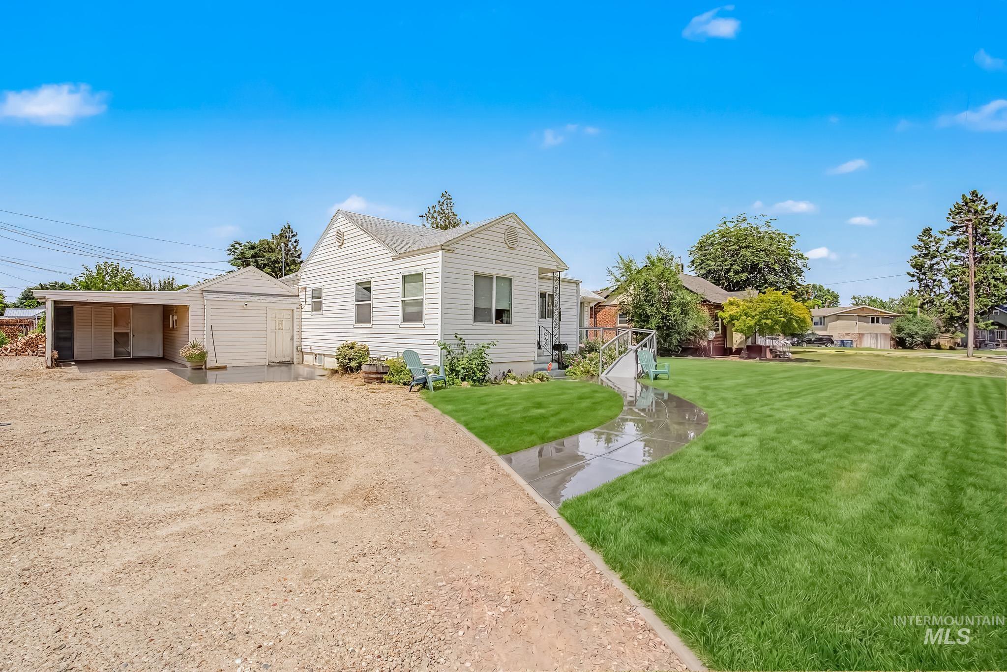 709 9th St. S, Nampa, Idaho 83651, 3 Bedrooms, 2 Bathrooms, Residential For Sale, Price $399,900, 98992215