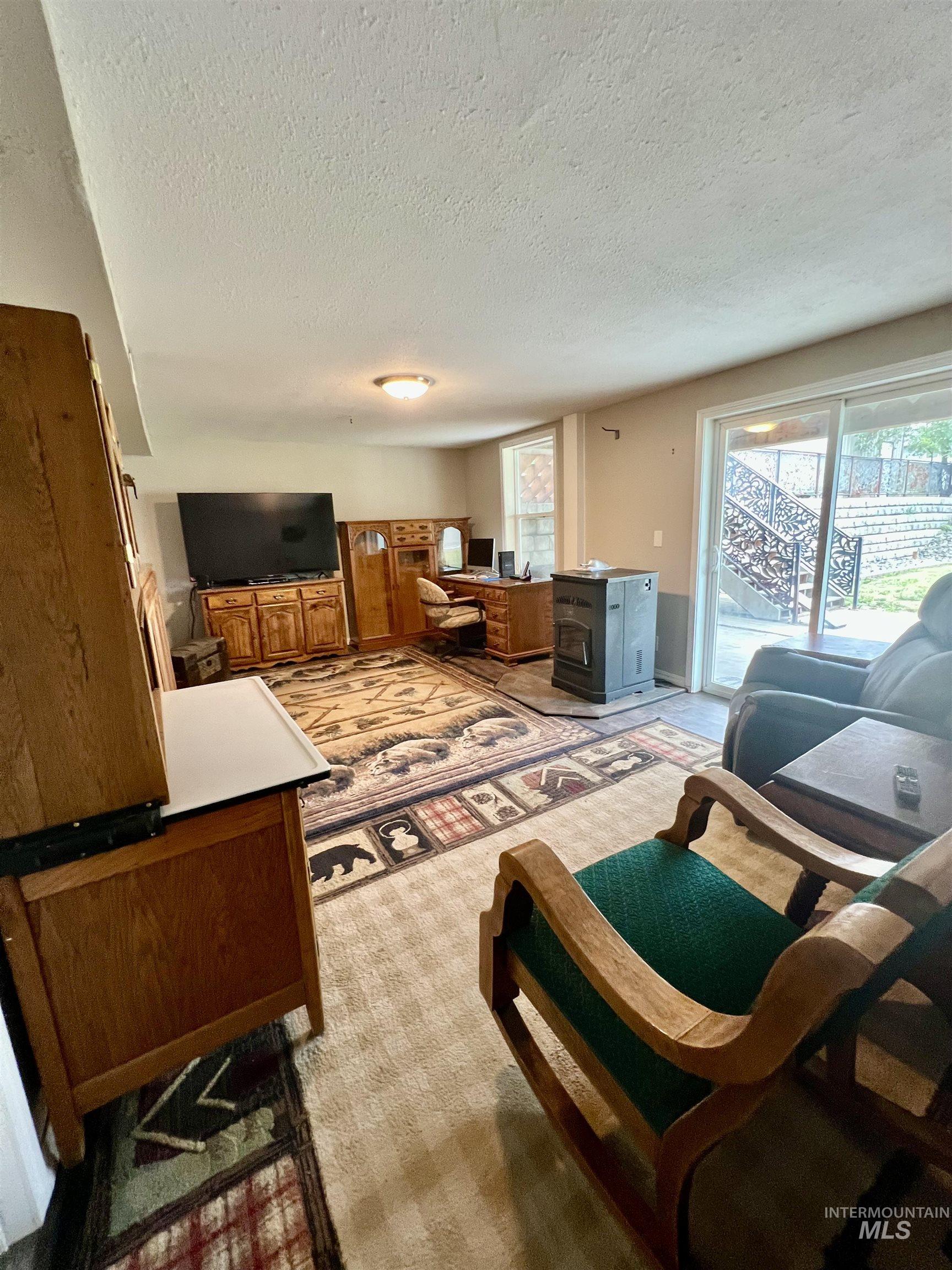 2133 10th Ave., Clarkston, Washington 99403, 4 Bedrooms, 2 Bathrooms, Residential For Sale, Price $400,000, 98992216
