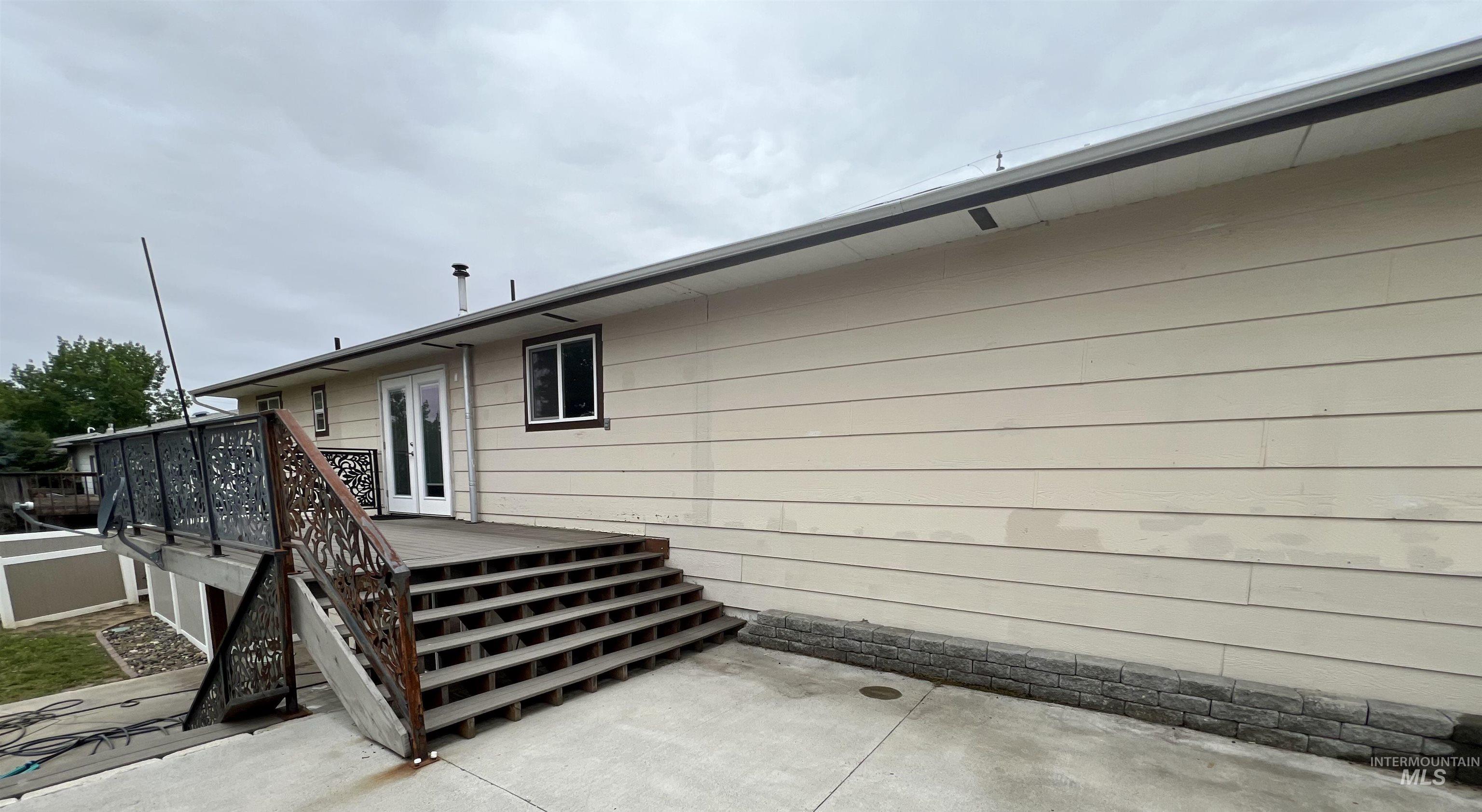 2133 10th Ave., Clarkston, Washington 99403, 4 Bedrooms, 2 Bathrooms, Residential For Sale, Price $400,000, 98992216