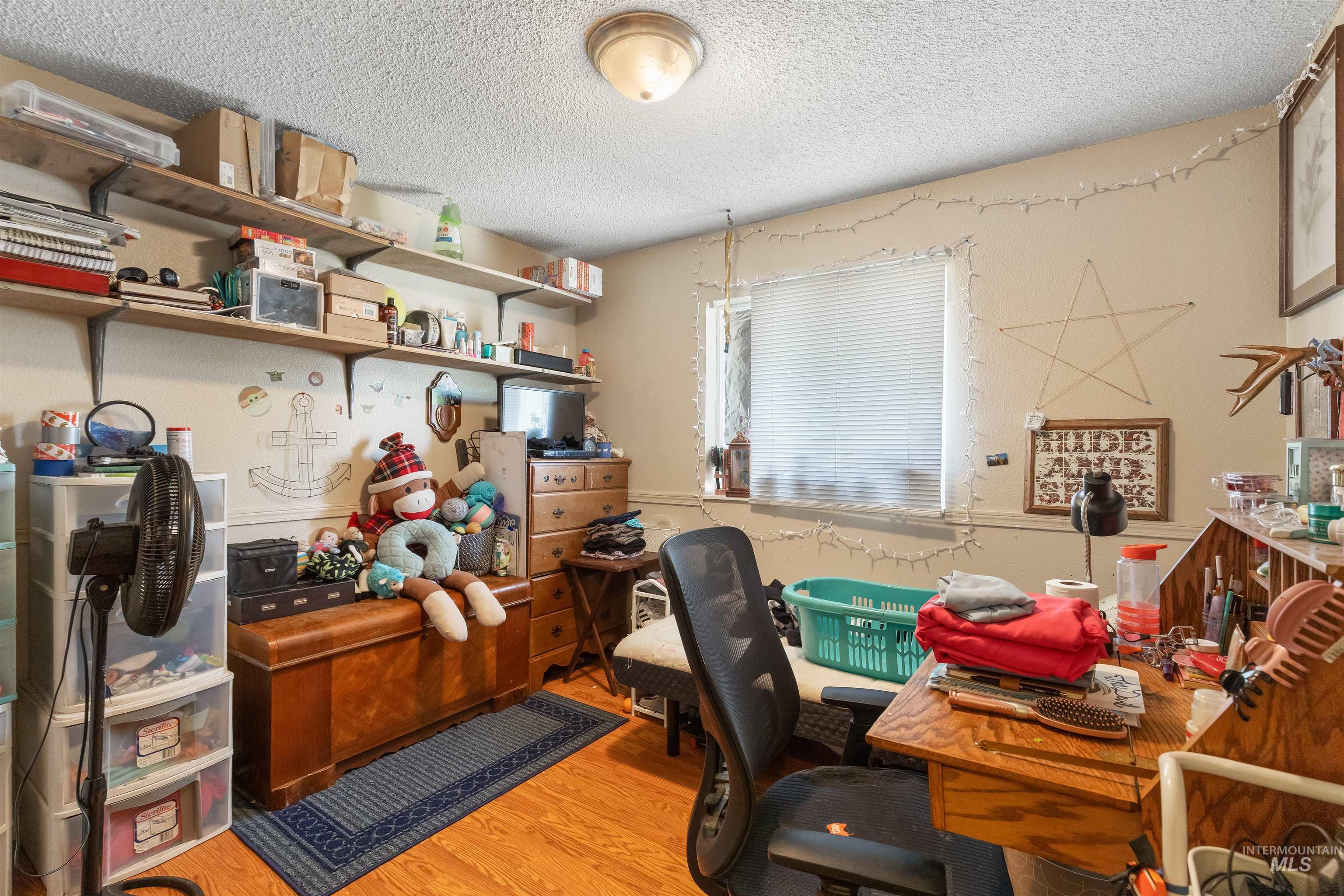 2460 State Street, Pomeroy, Washington 99347, 5 Bedrooms, 2 Bathrooms, Residential For Sale, Price $275,000,MLS 98992227