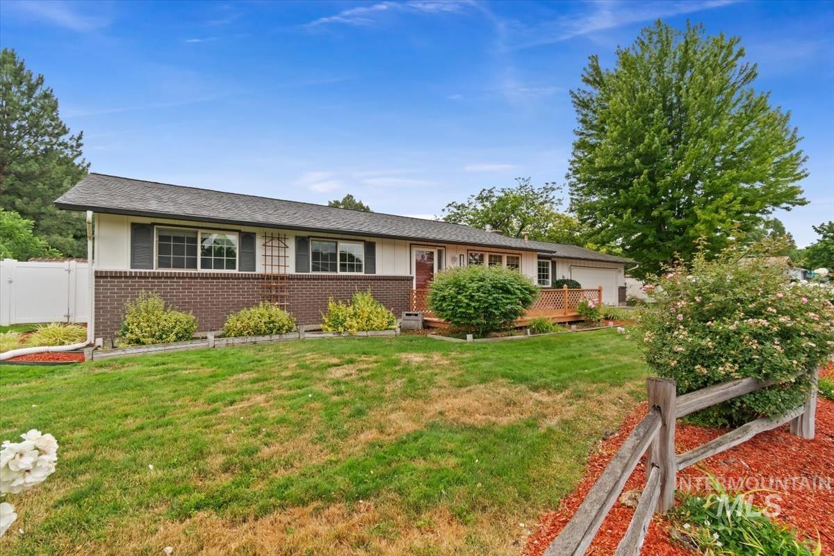 11061 W Gunsmoke St, Boise, Idaho 83713, 3 Bedrooms, 2 Bathrooms, Residential For Sale, Price $419,000, 98992234