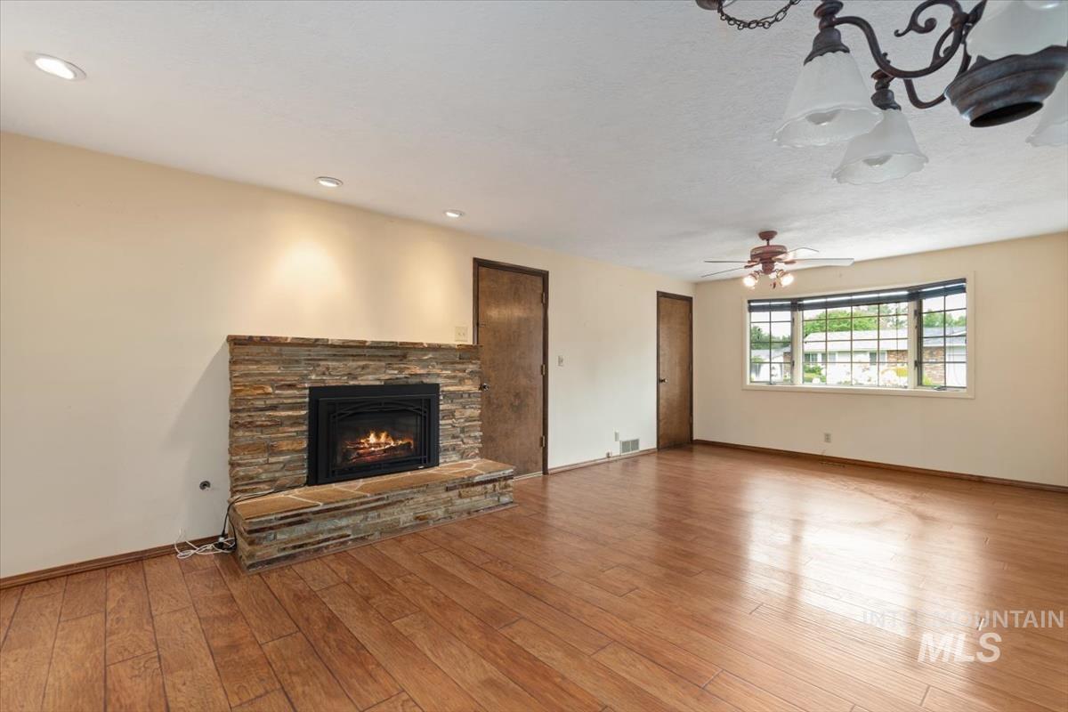 11061 W Gunsmoke St, Boise, Idaho 83713, 3 Bedrooms, 2 Bathrooms, Residential For Sale, Price $419,000, 98992234