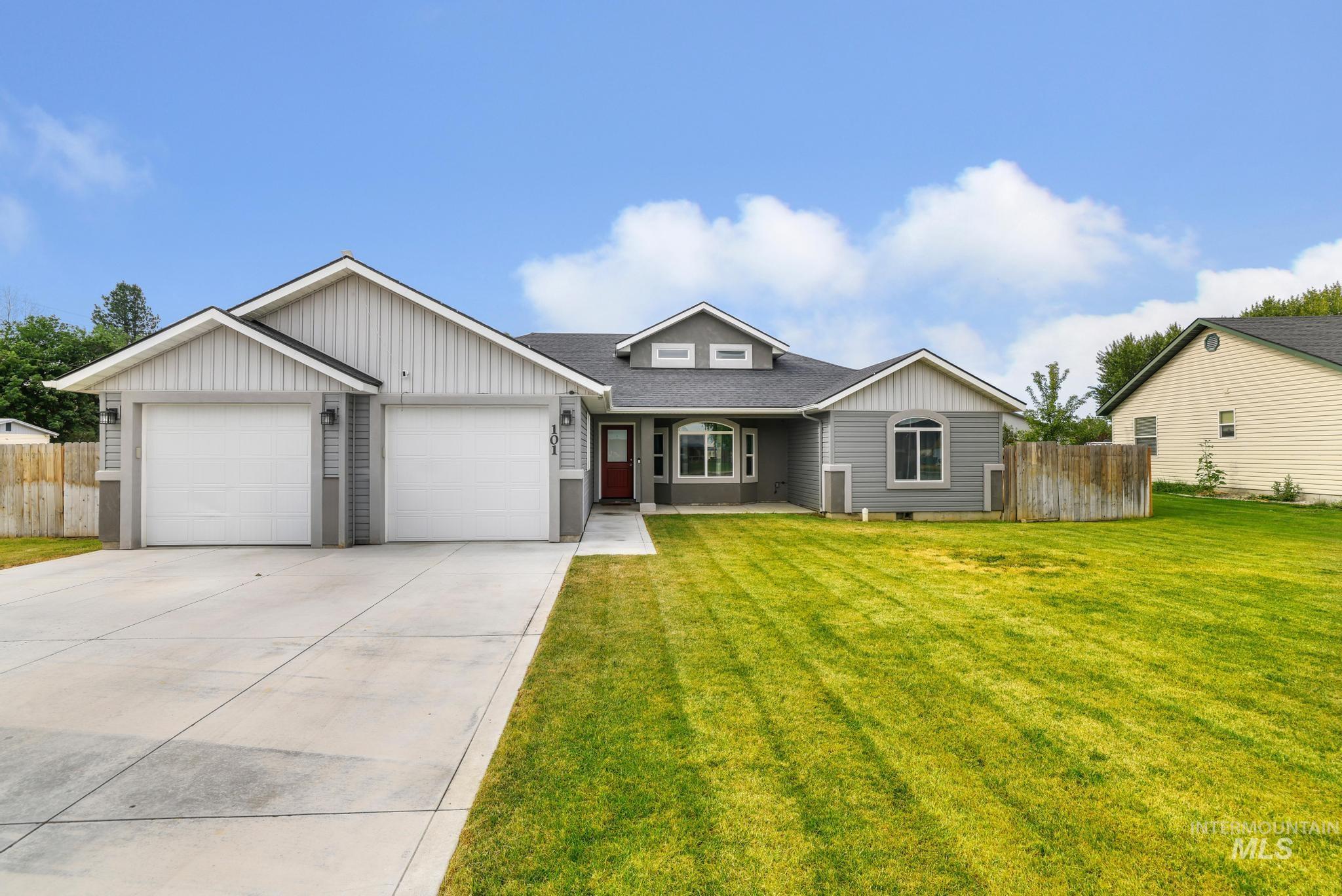 101 River View Drive, Shoshone, Idaho 83352, 3 Bedrooms, 2 Bathrooms, Residential For Sale, Price $375,000, 98992236