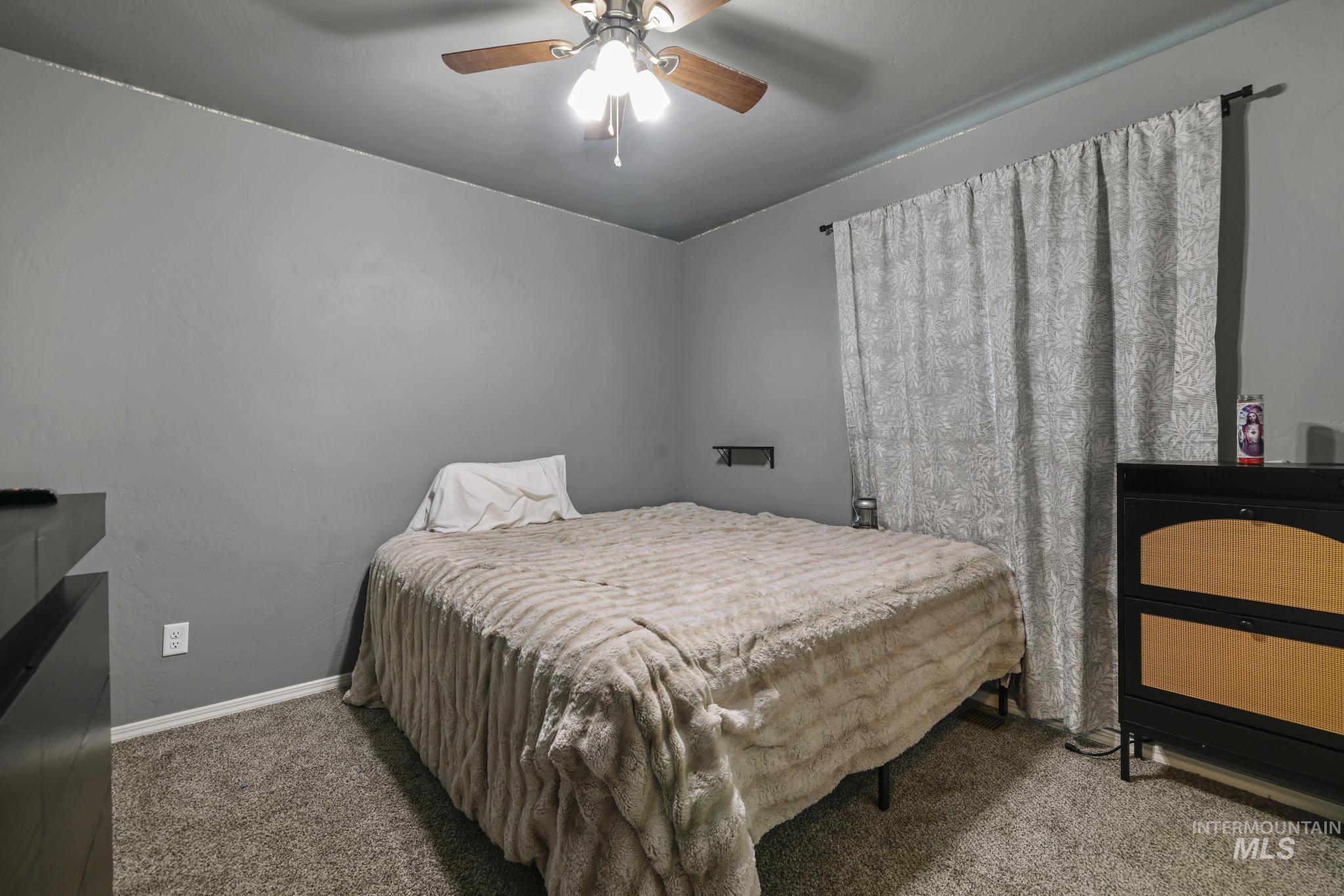 101 River View Drive, Shoshone, Idaho 83352, 3 Bedrooms, 2 Bathrooms, Residential For Sale, Price $375,000, 98992236