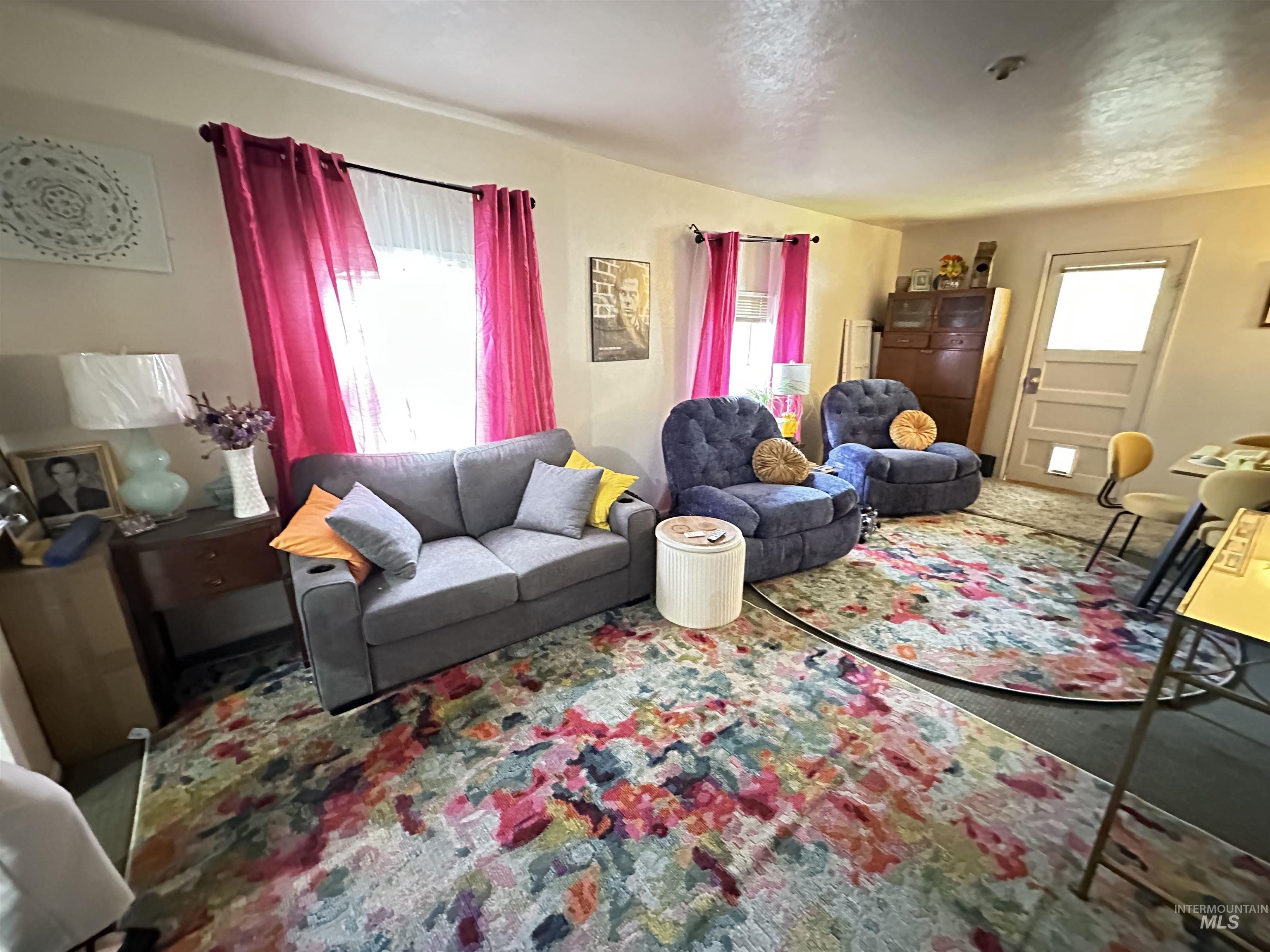 918, 920 S Jefferson, Moscow, Idaho 83843, 2 Bedrooms, 1 Bathroom, Residential Income For Sale, Price $379,000, 98992240