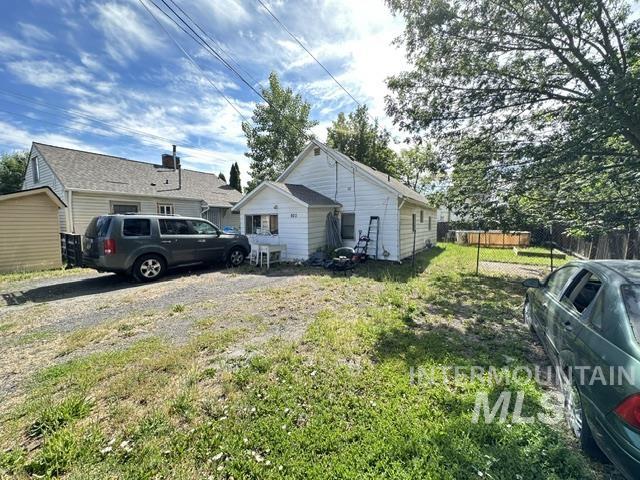 918, 920 S Jefferson, Moscow, Idaho 83843, 2 Bedrooms, 1 Bathroom, Residential Income For Sale, Price $379,000, 98992240