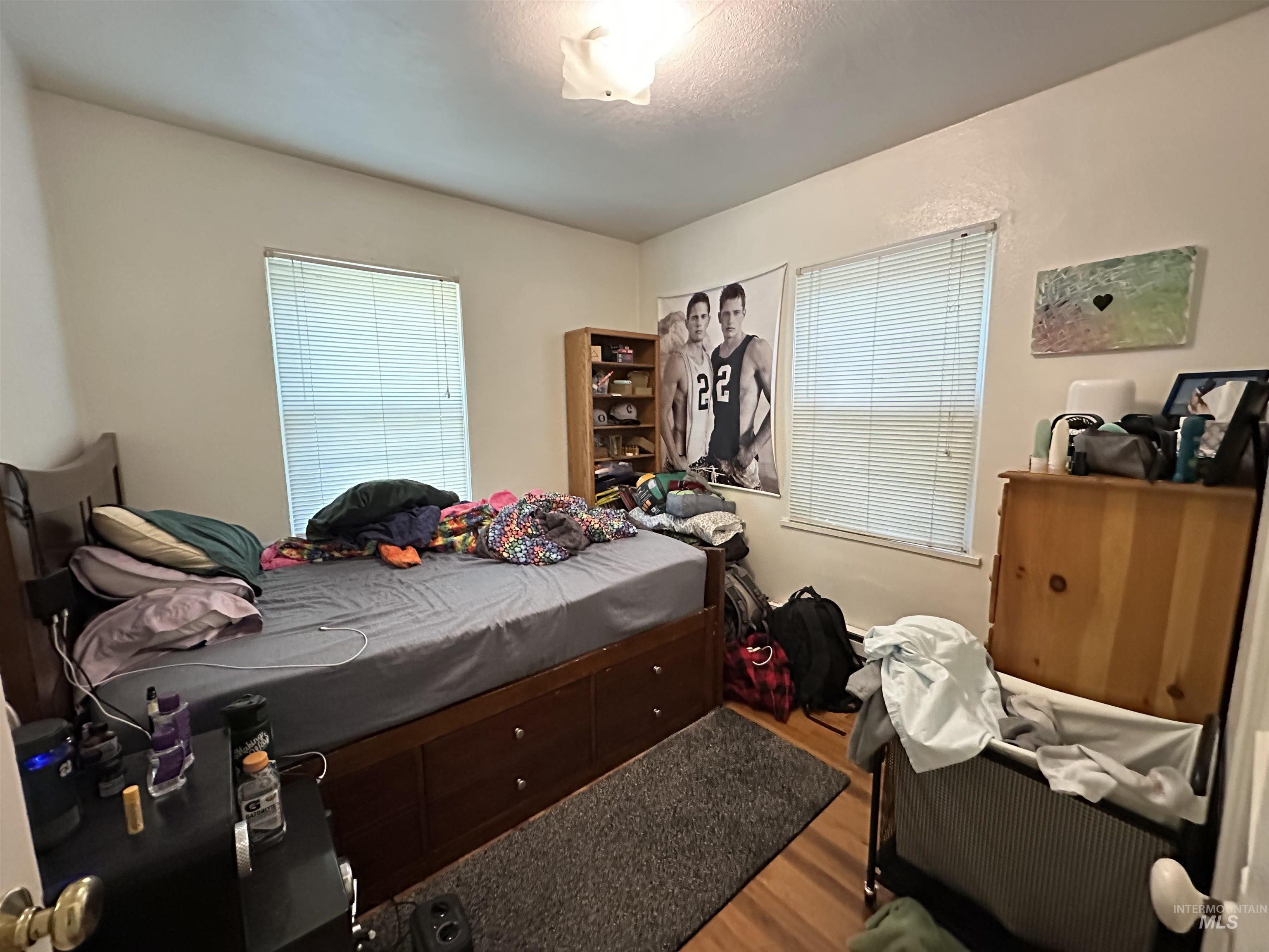 102-110 S Asbury St, Moscow, Idaho 83843, 2 Bedrooms, 1 Bathroom, Residential Income For Sale, Price $570,000,MLS 98992241