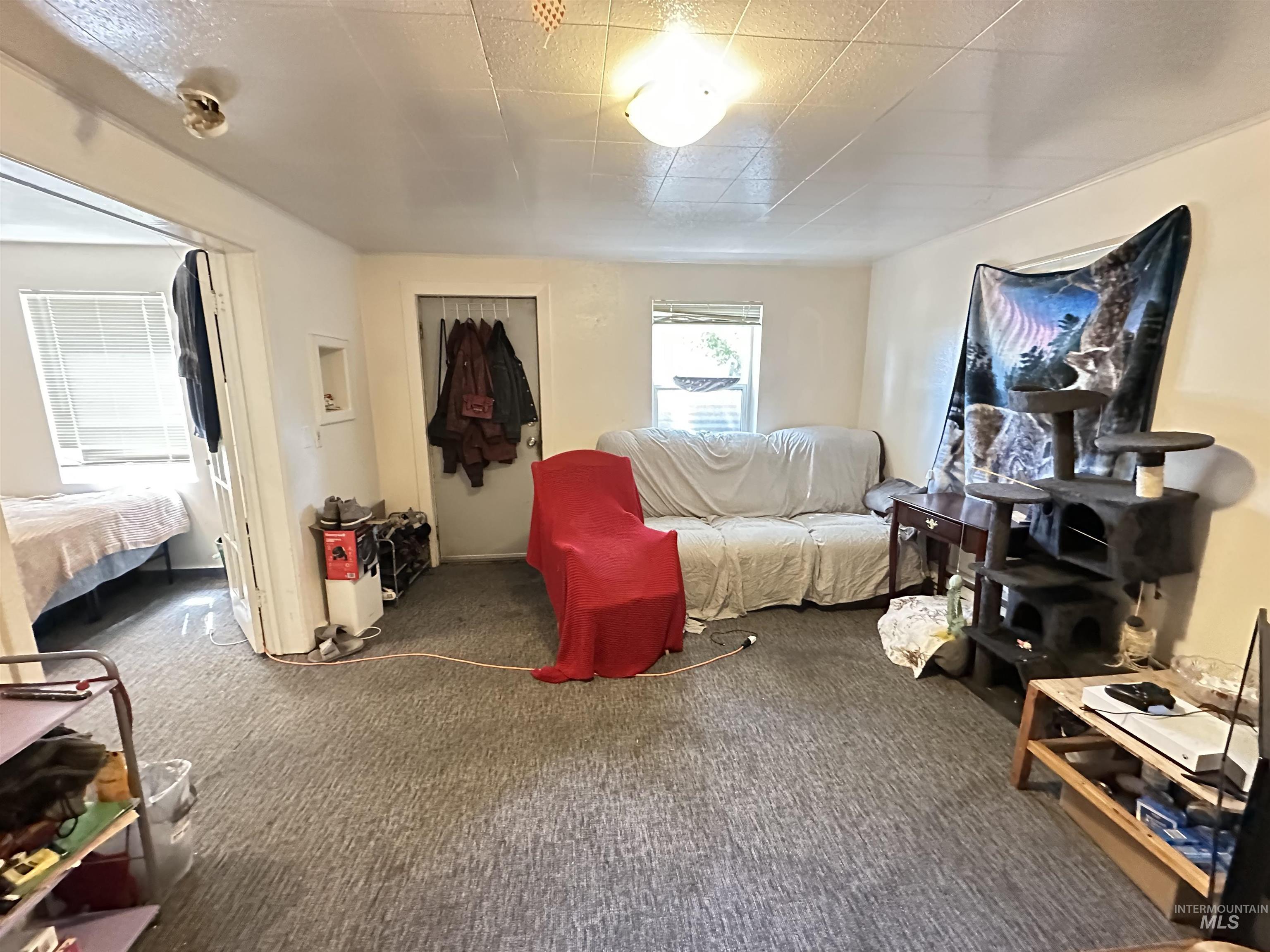 102-110 S Asbury St, Moscow, Idaho 83843, 2 Bedrooms, 1 Bathroom, Residential Income For Sale, Price $570,000,MLS 98992241