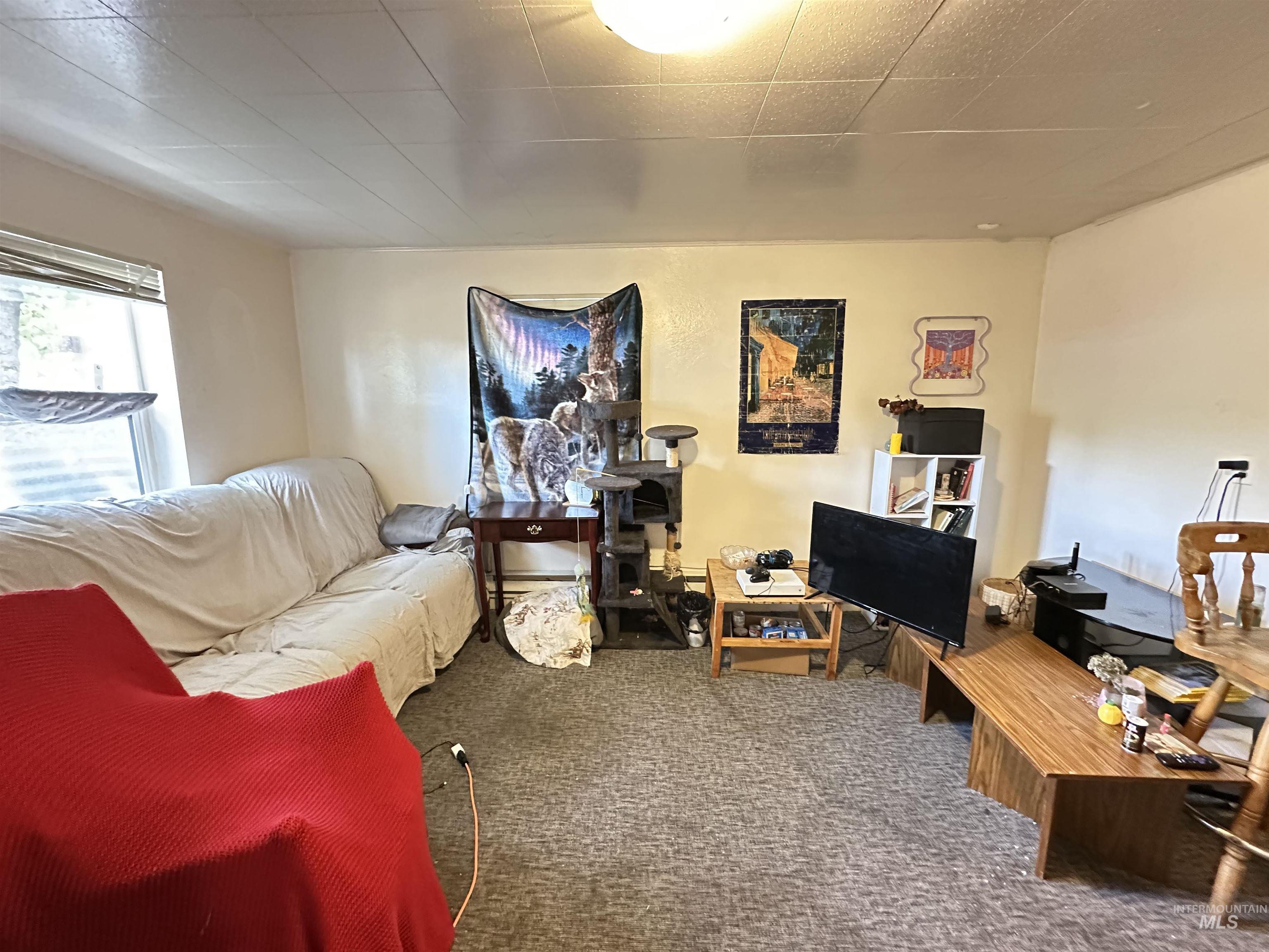 102-110 S Asbury St, Moscow, Idaho 83843, 2 Bedrooms, 1 Bathroom, Residential Income For Sale, Price $570,000,MLS 98992241
