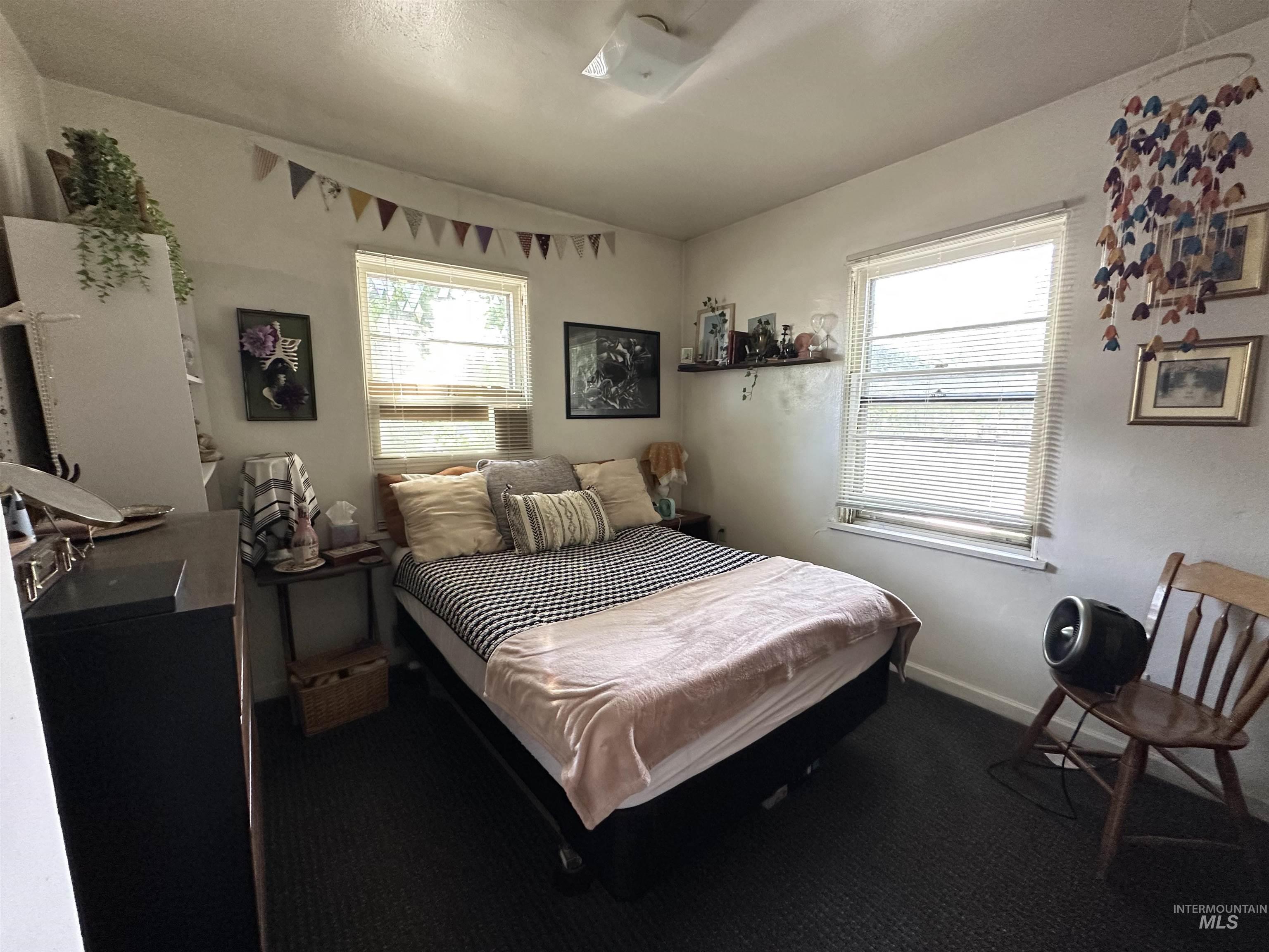 102-110 S Asbury St, Moscow, Idaho 83843, 2 Bedrooms, 1 Bathroom, Residential Income For Sale, Price $570,000,MLS 98992241